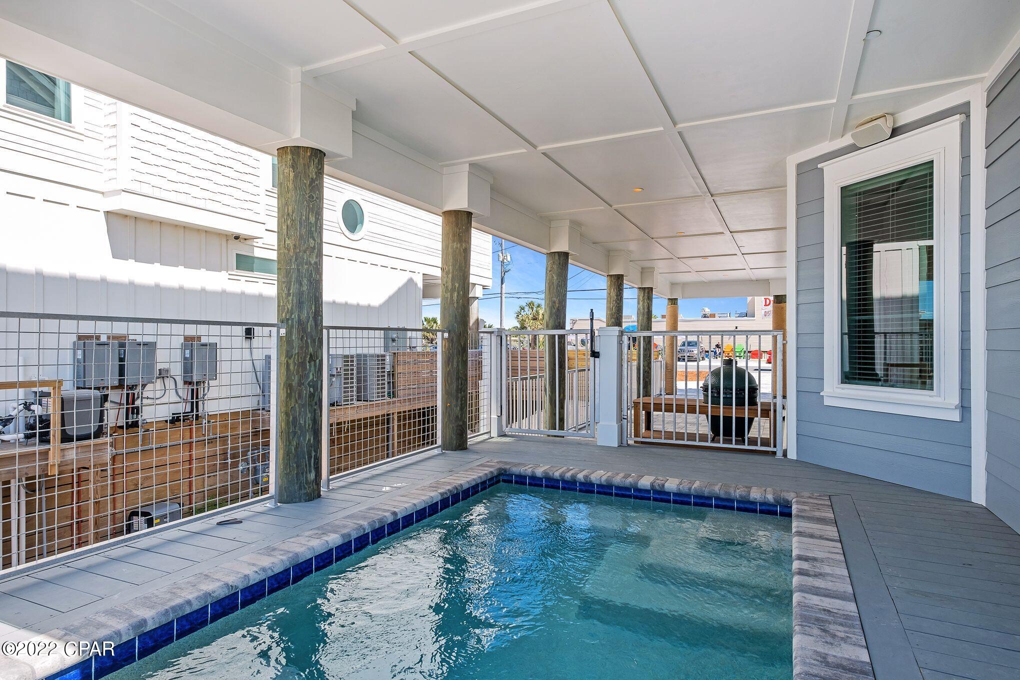 Lullwater Beach - Residential