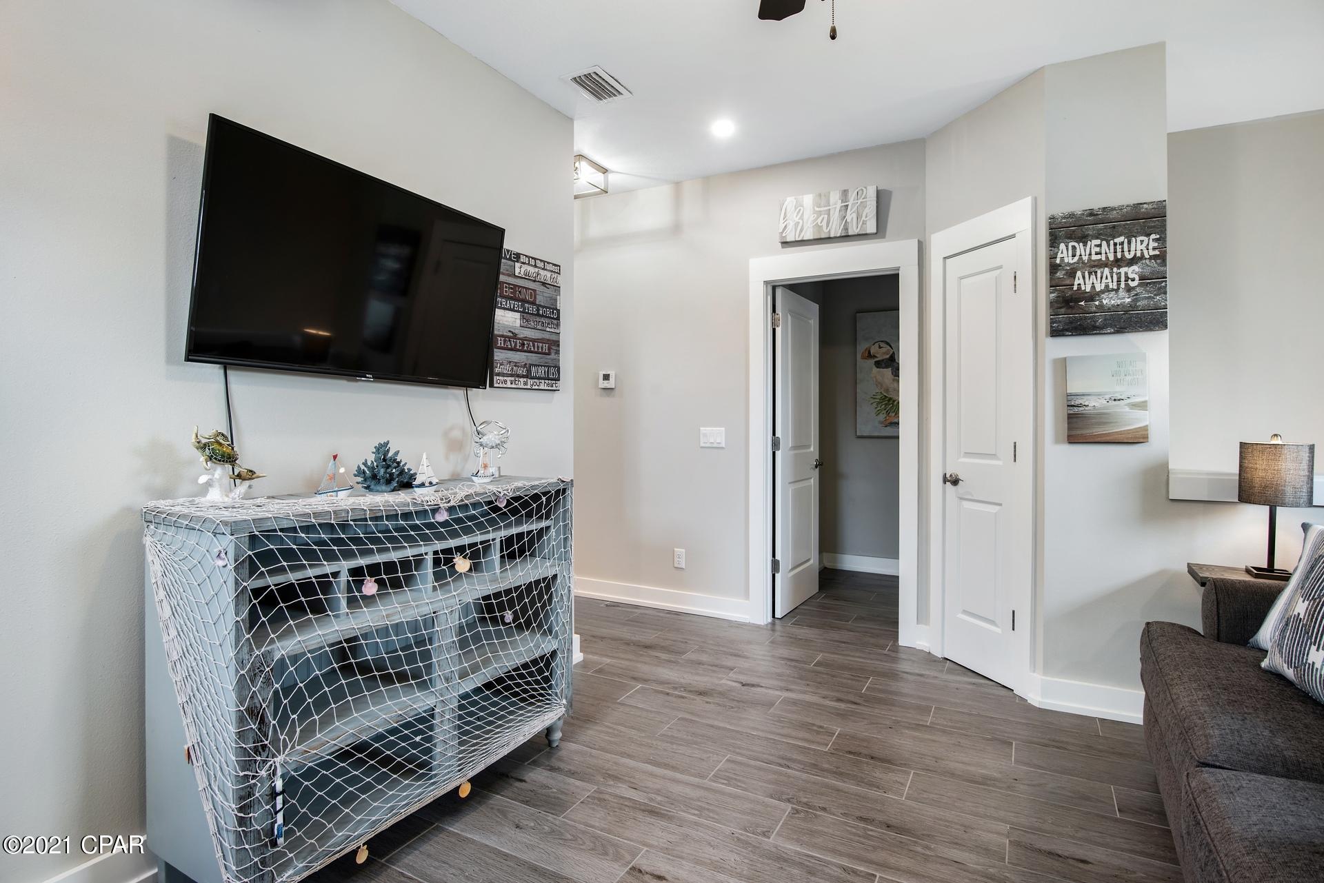 Shorewalk - Residential