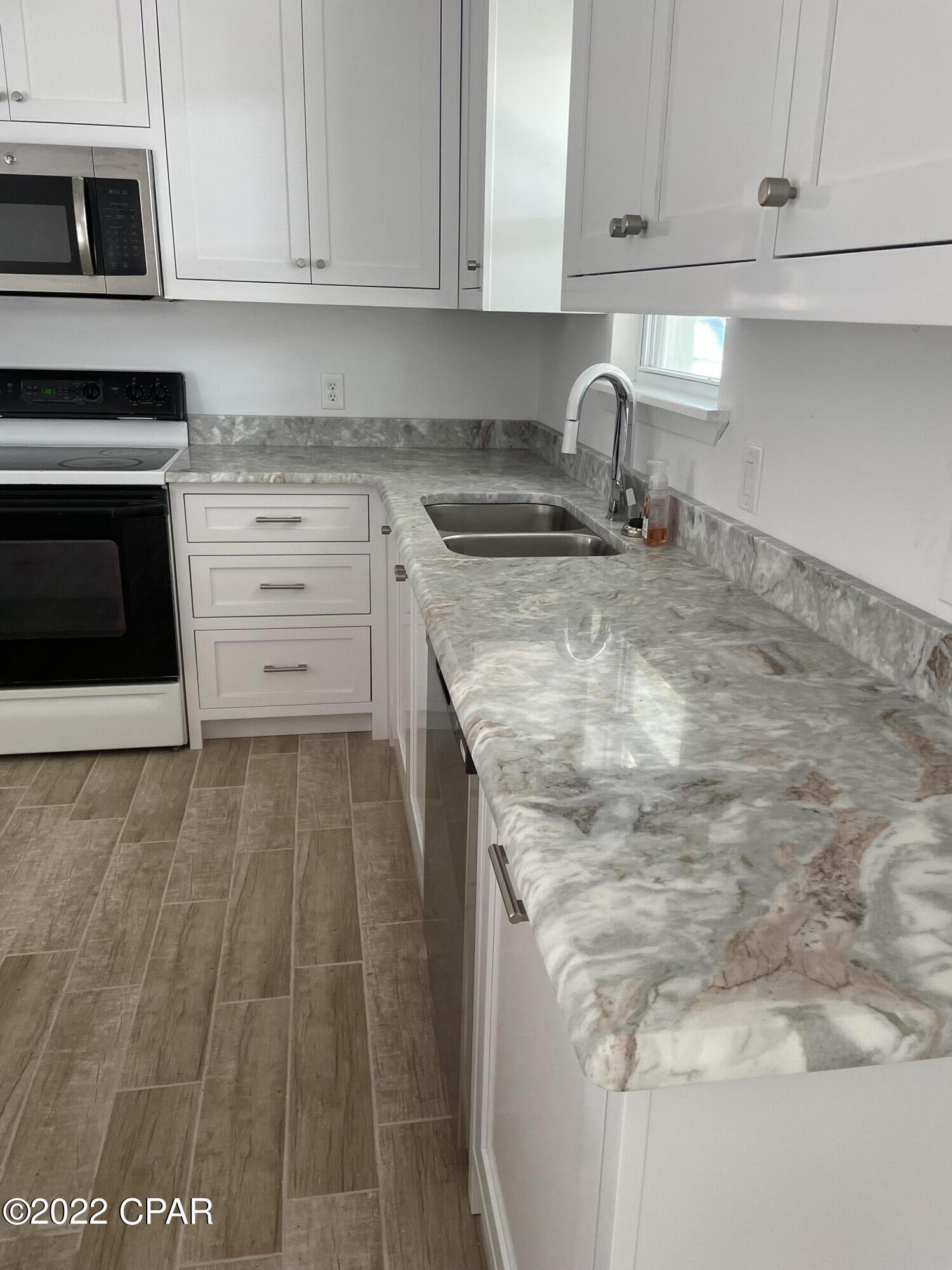 Holiday Beach Unit 14 - Residential