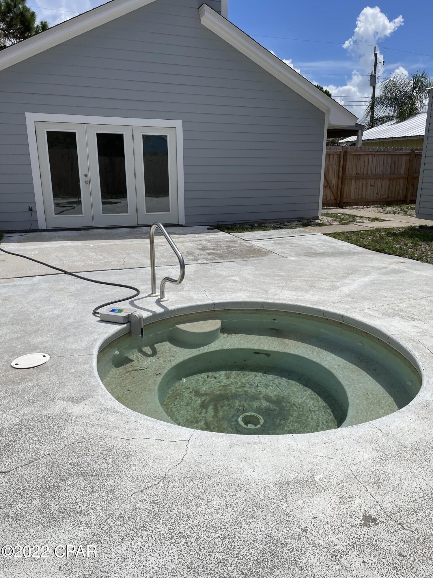 Holiday Beach Unit 14 - Residential