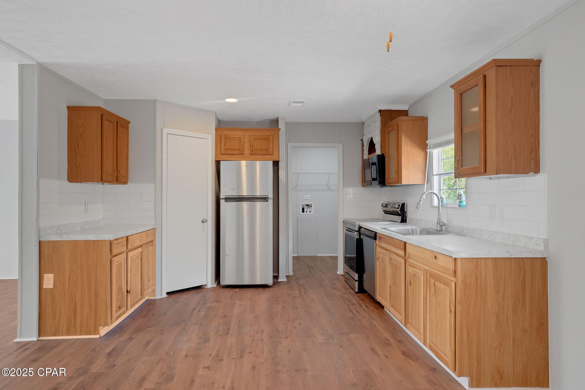 [No Recorded Subdiv] - Residential