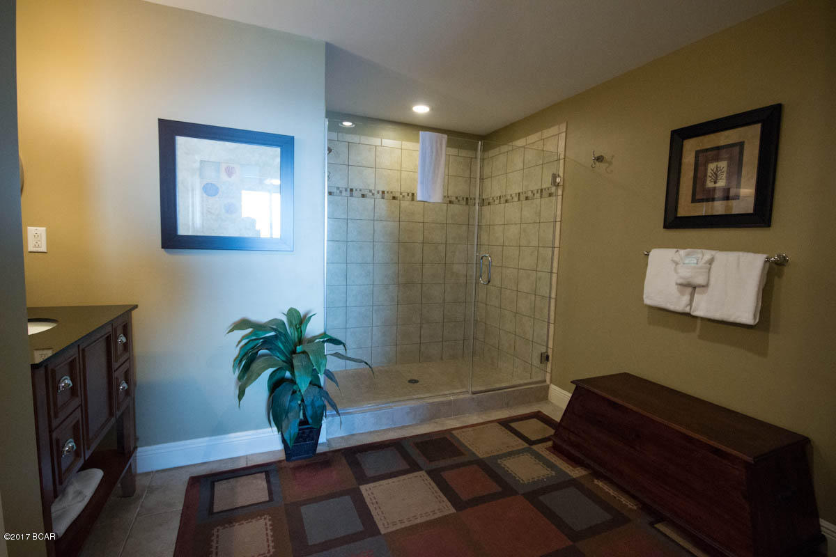 Sterling Breeze - Residential