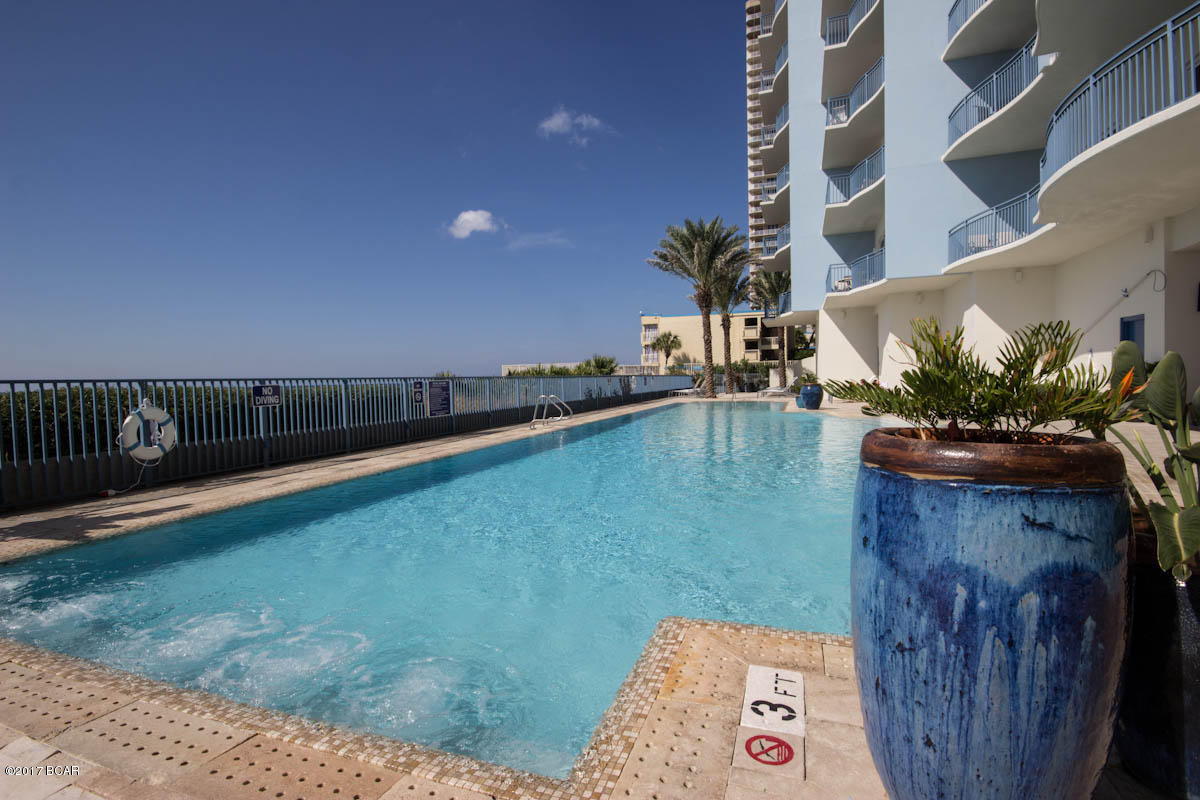 Sterling Breeze - Residential