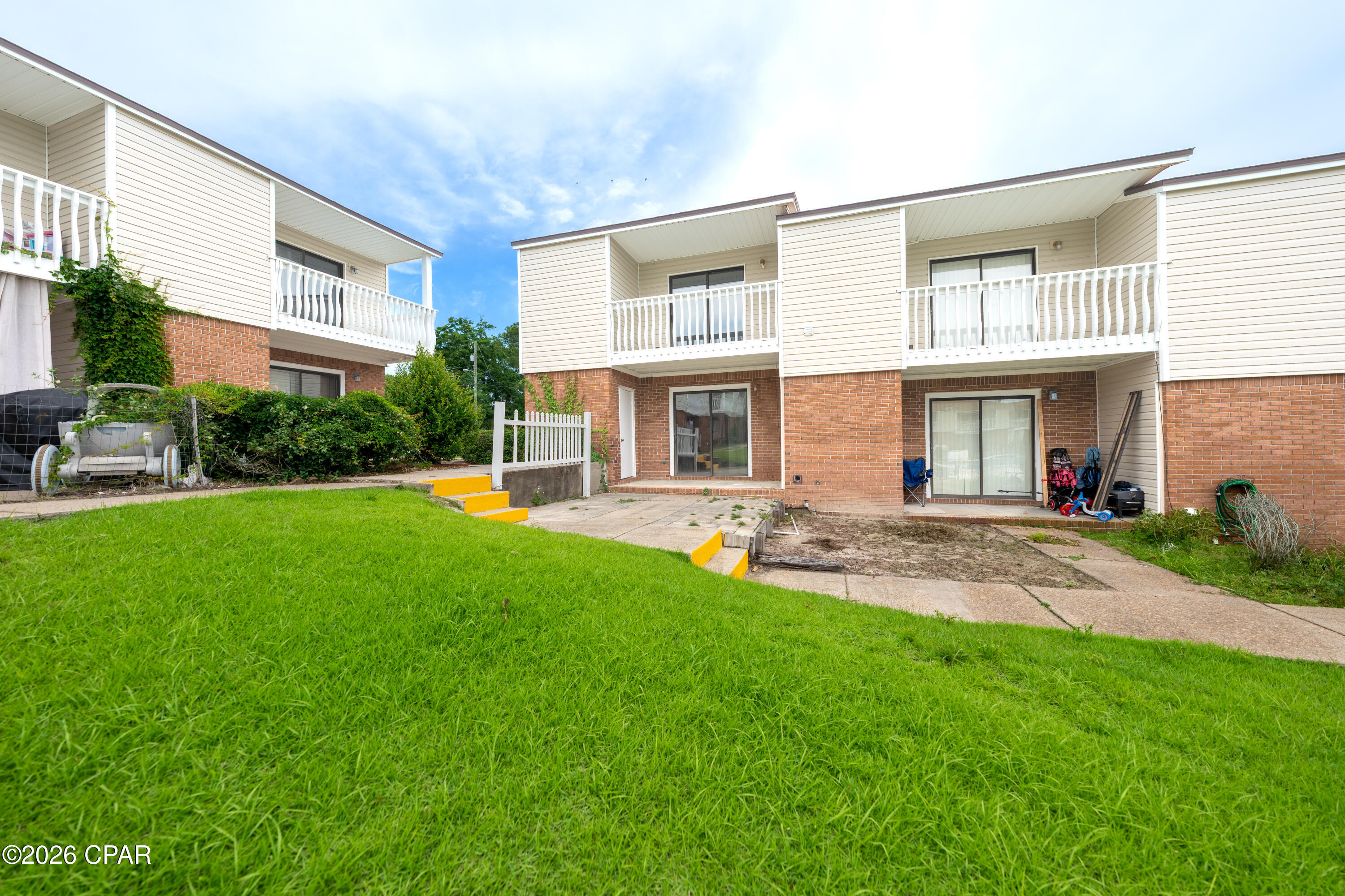 Landing At Lake Caroline - Residential