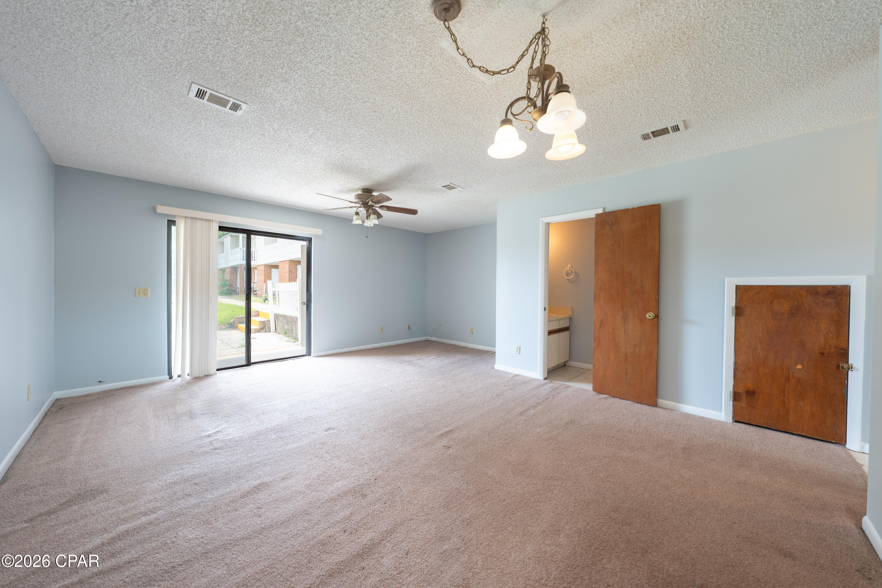 Landing At Lake Caroline - Residential