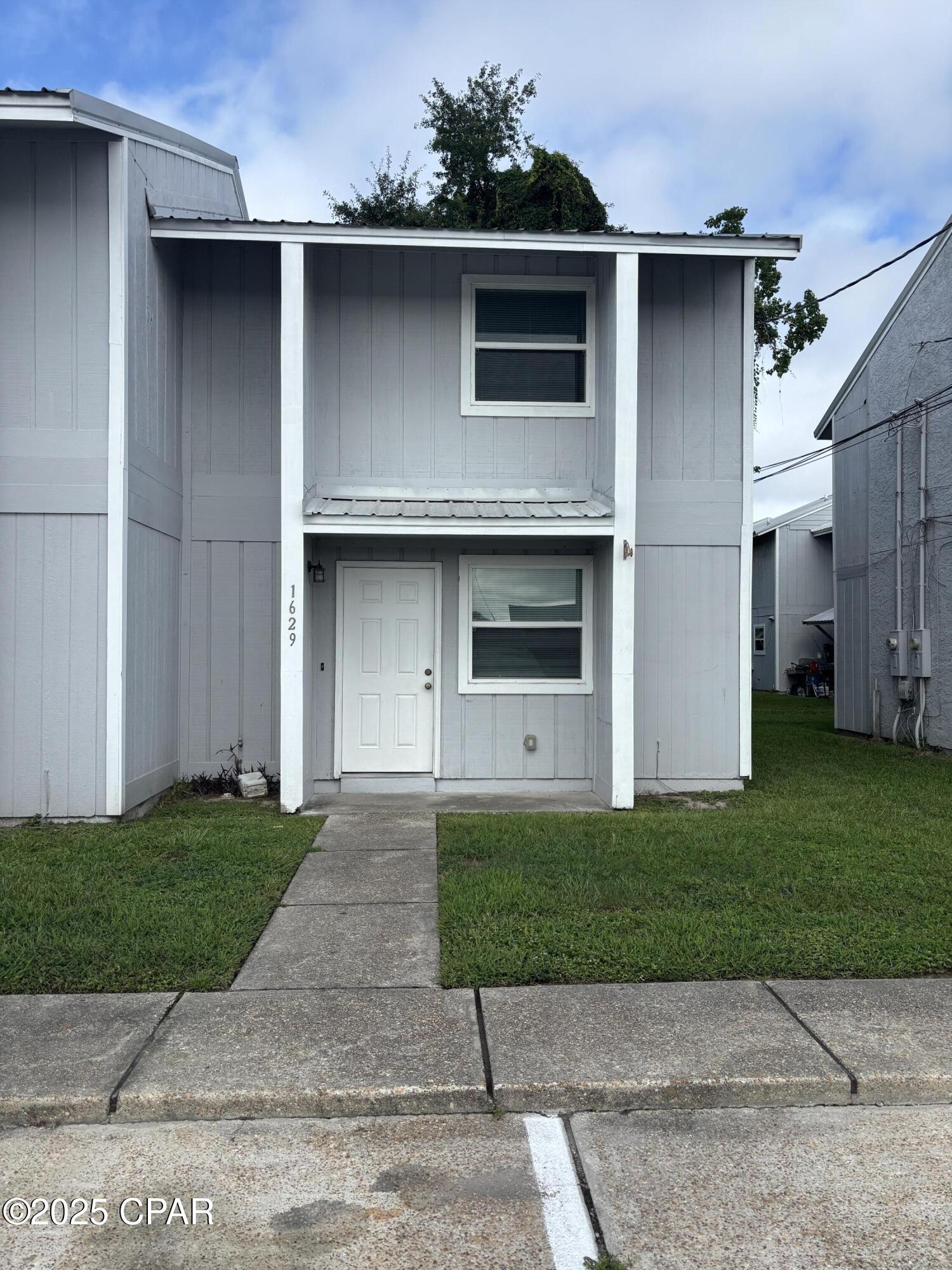 [No Recorded Subdiv] - Residential Lease