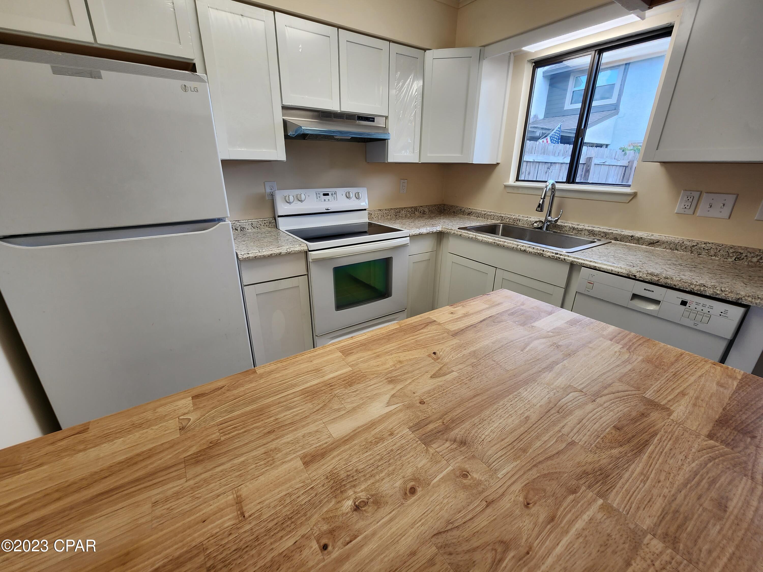 Venetian Villa 3rd Add - Residential