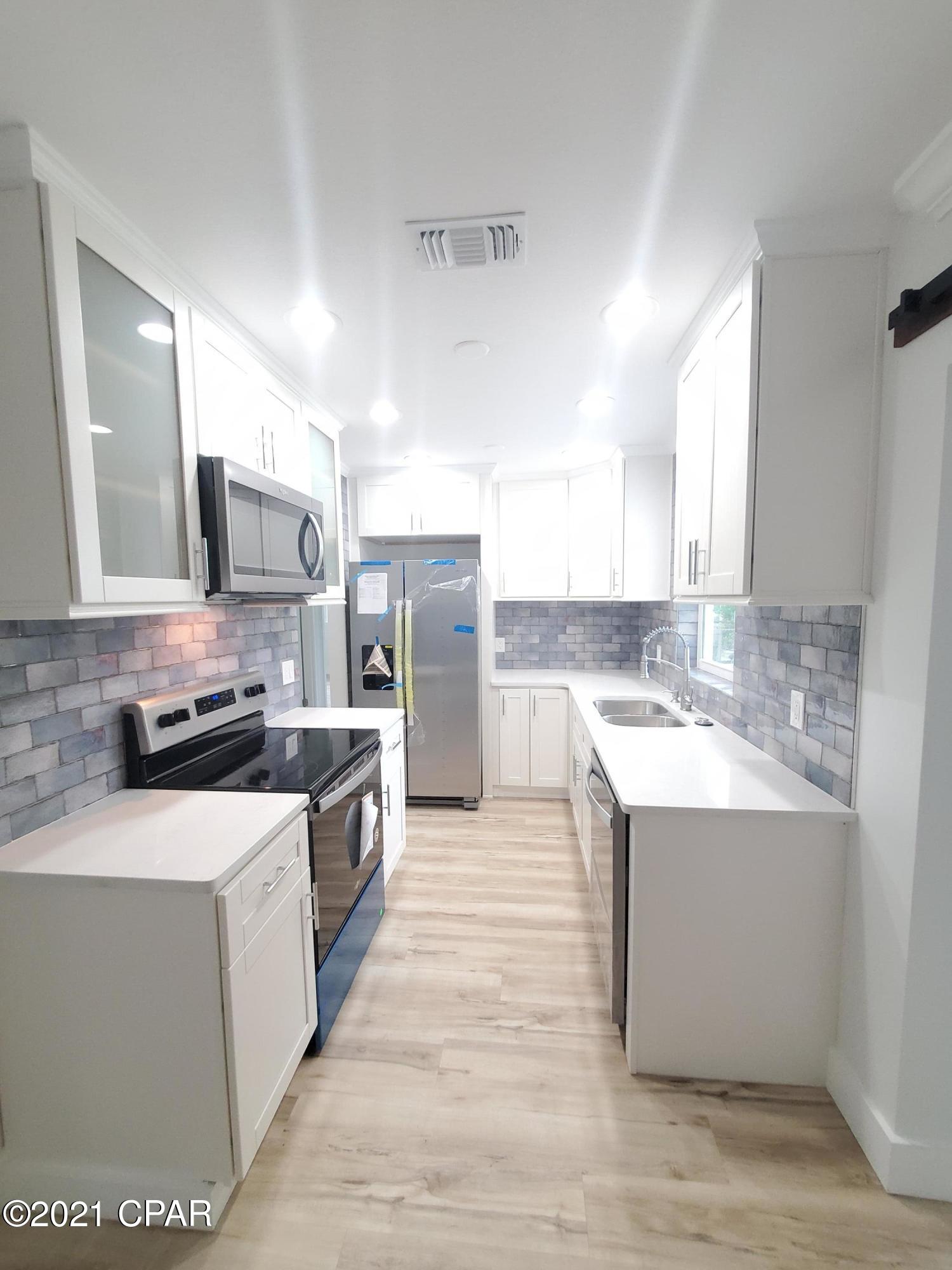 Martin Bayou Est U-2 - Residential