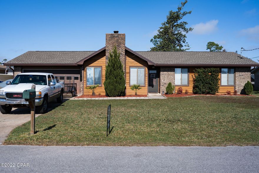 CURRENTLY UNDER CONTRACT, SELLER ACCEPTING BACKUP OFFERS. Beautiful traditional home nestled in Callaway near Tyndall Air Force Base! Spacious living room area, custom made backyard shed, decked out garage set up for the car enthusiast, close to the air force base, Under the Oaks park, a charming local goat farm, and everything one could need in Callaway. This makes for a great starter​​‌​​​​‌​‌​​​​‌​​‌​​​​‌‌ home!