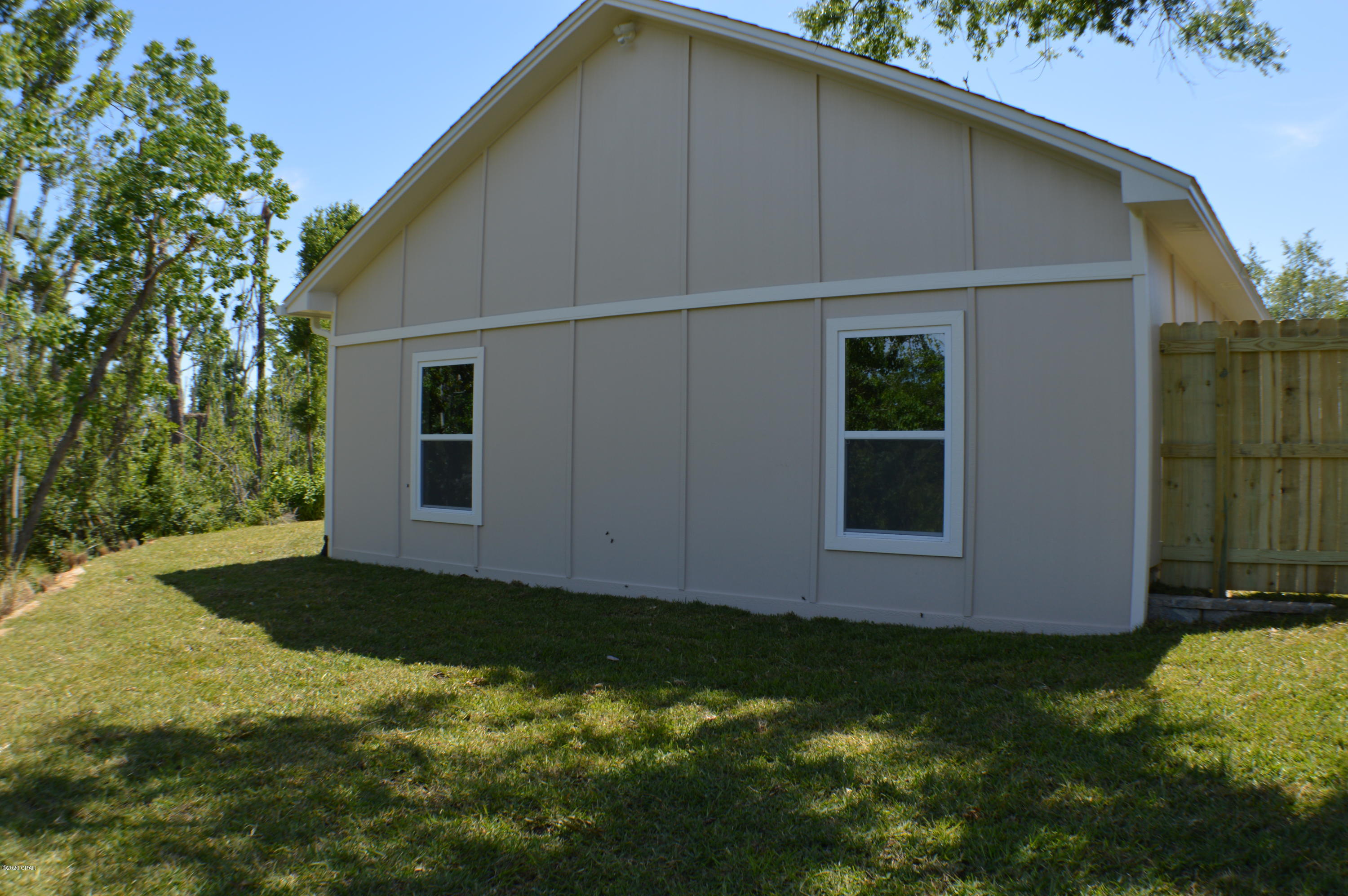 Fmw's Del Add To Lynn Haven - Residential