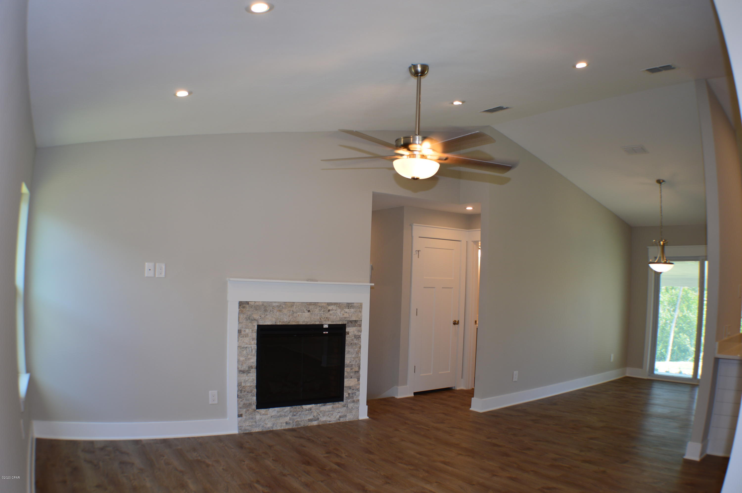 Fmw's Del Add To Lynn Haven - Residential