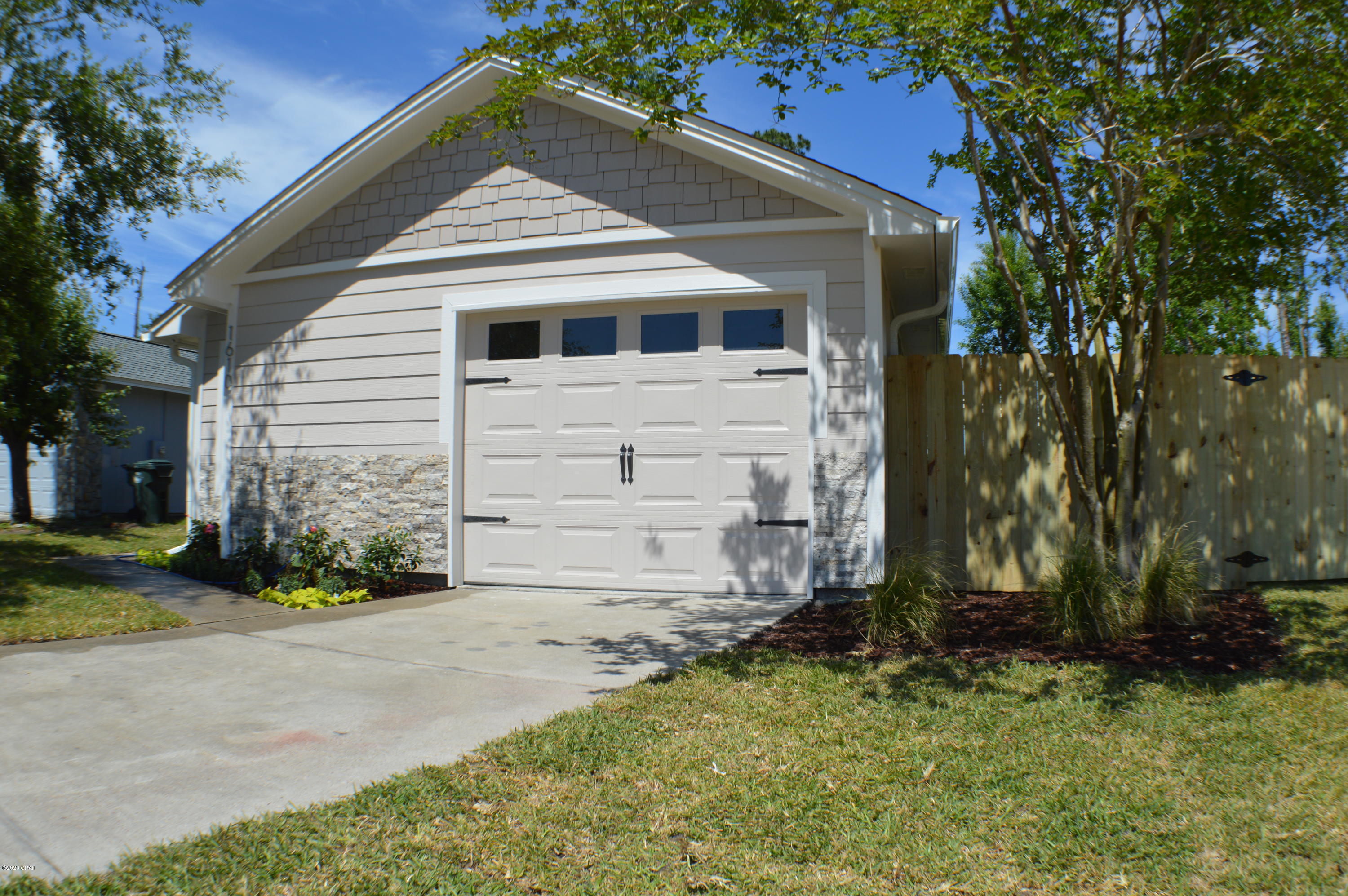 Fmw's Del Add To Lynn Haven - Residential