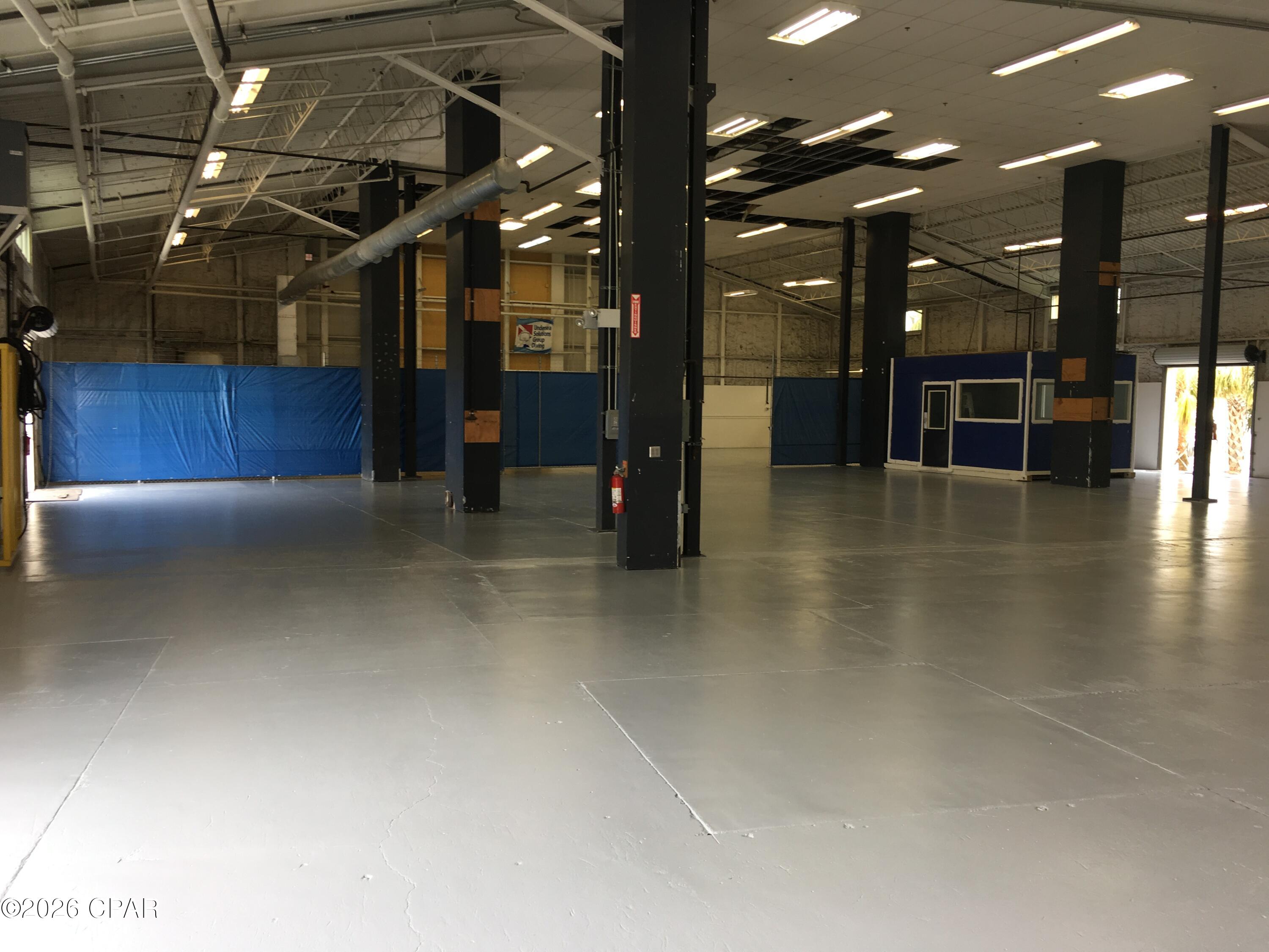 [No Recorded Subdiv] - Commercial Lease