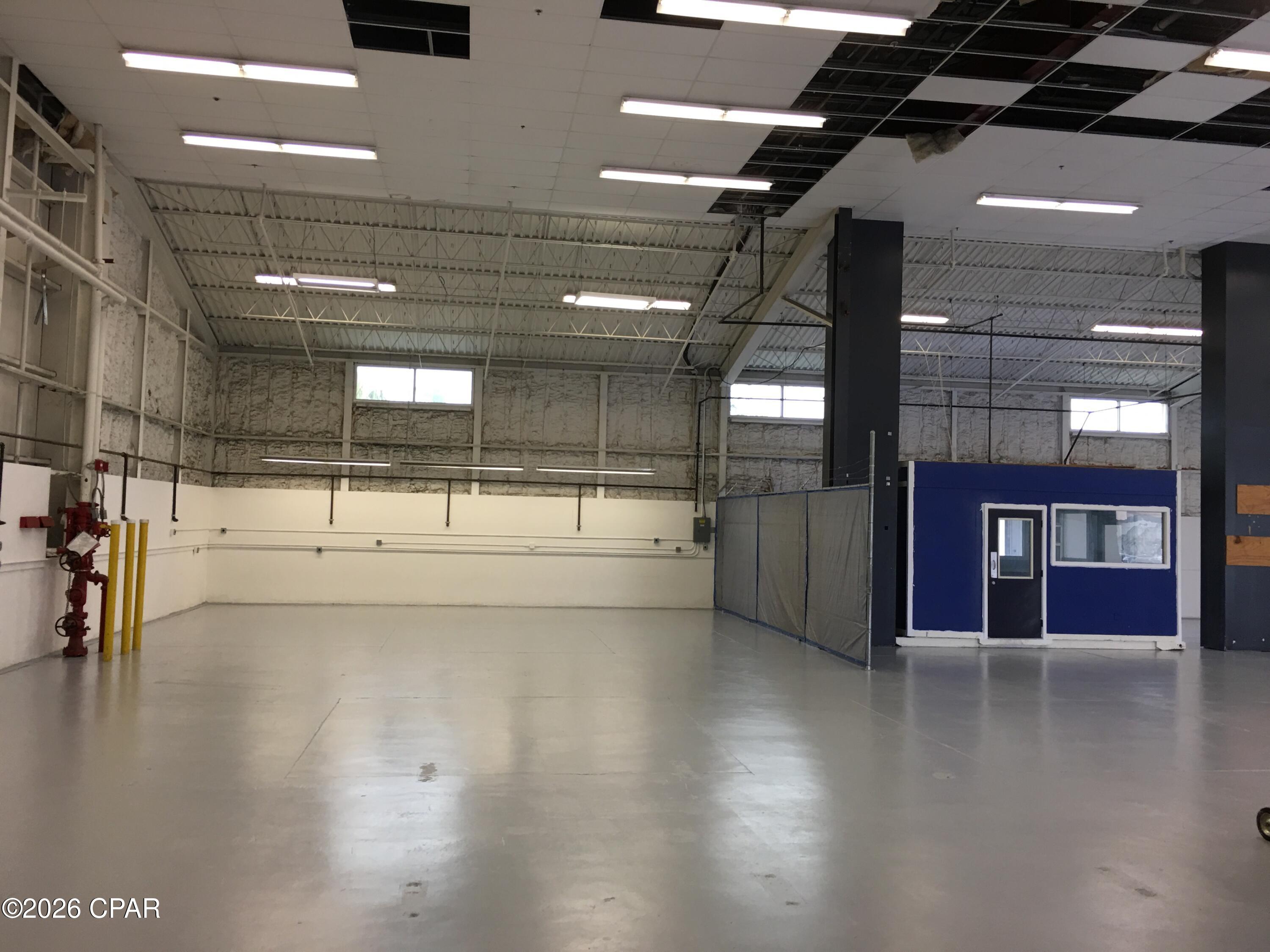 [No Recorded Subdiv] - Commercial Lease