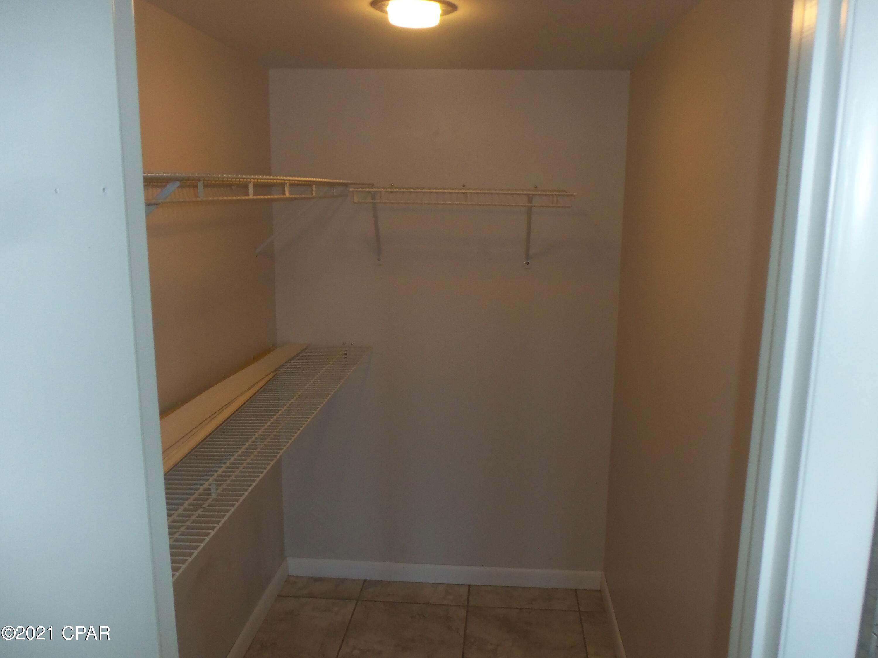 Cove Condominium - Residential Lease