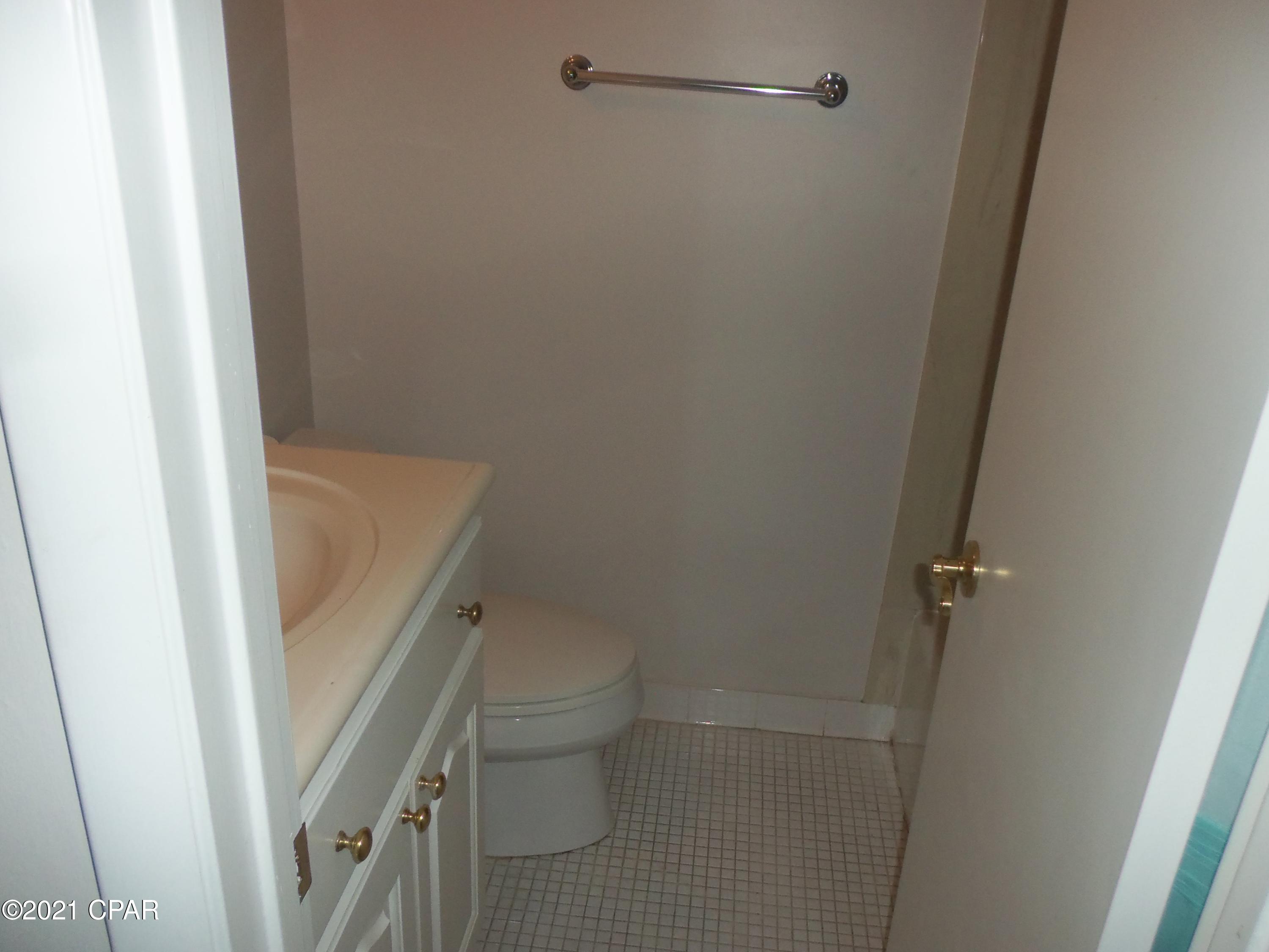 Cove Condominium - Residential Lease