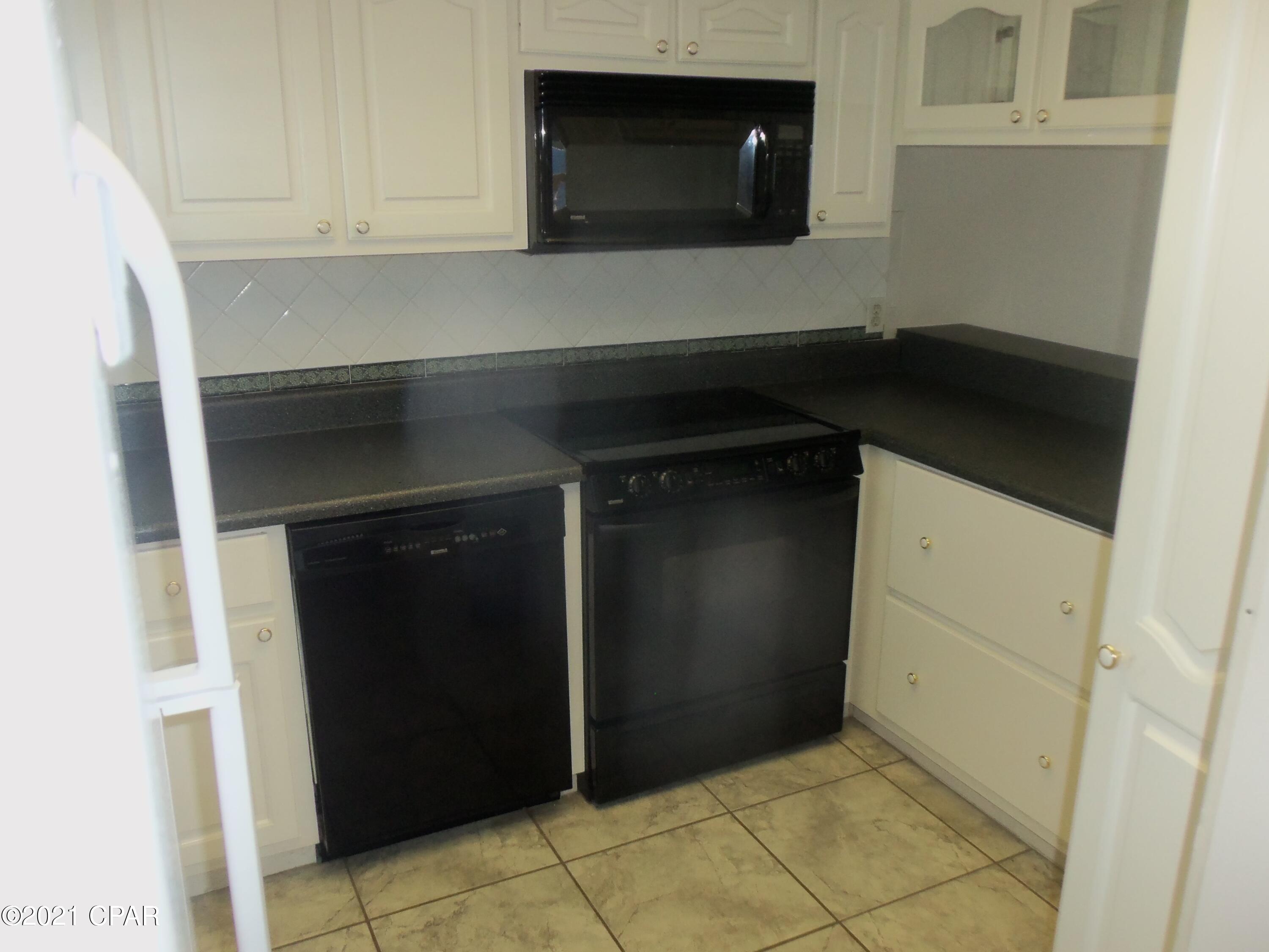 Cove Condominium - Residential Lease