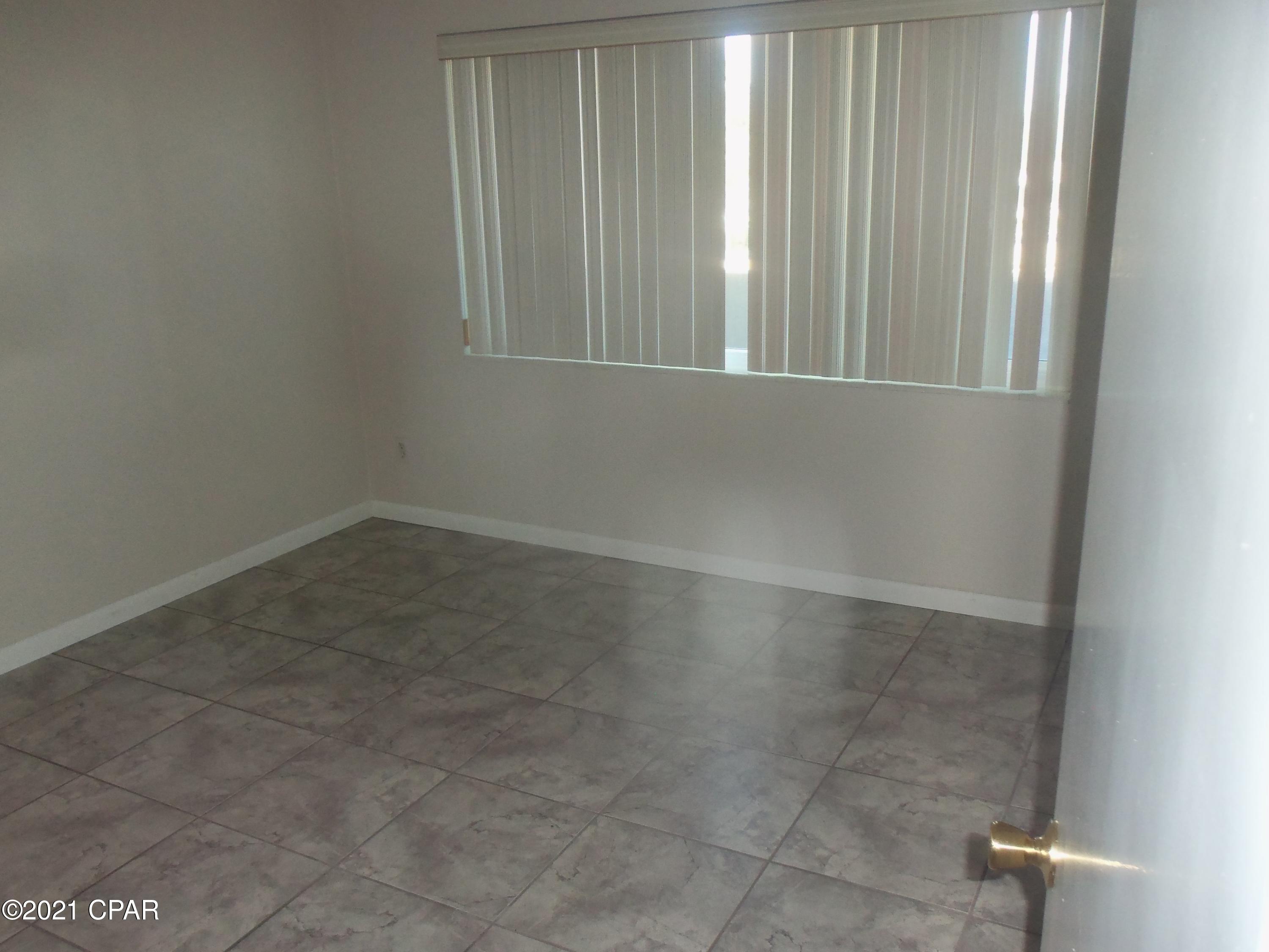 Cove Condominium - Residential Lease