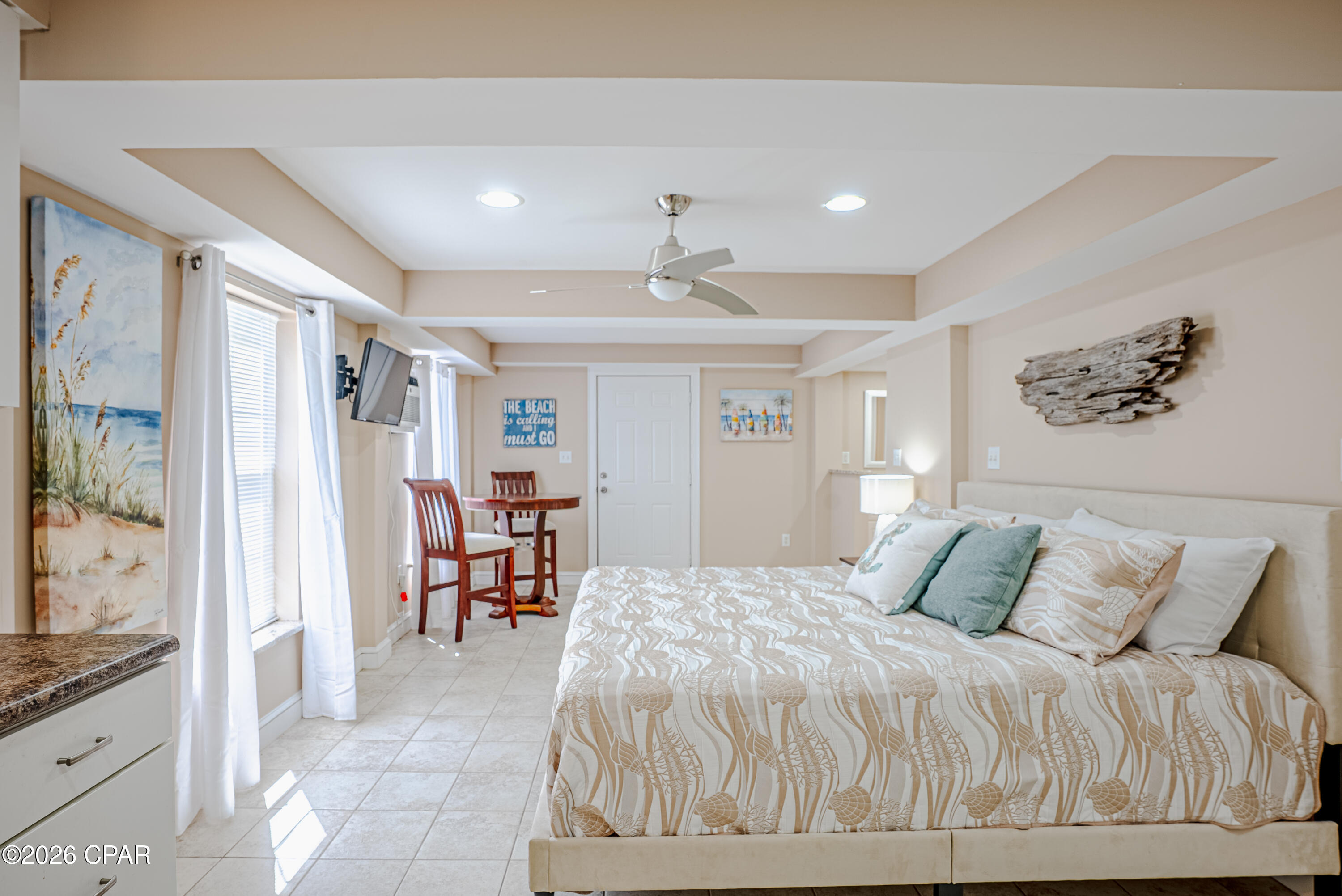 Kiska Beach - Residential