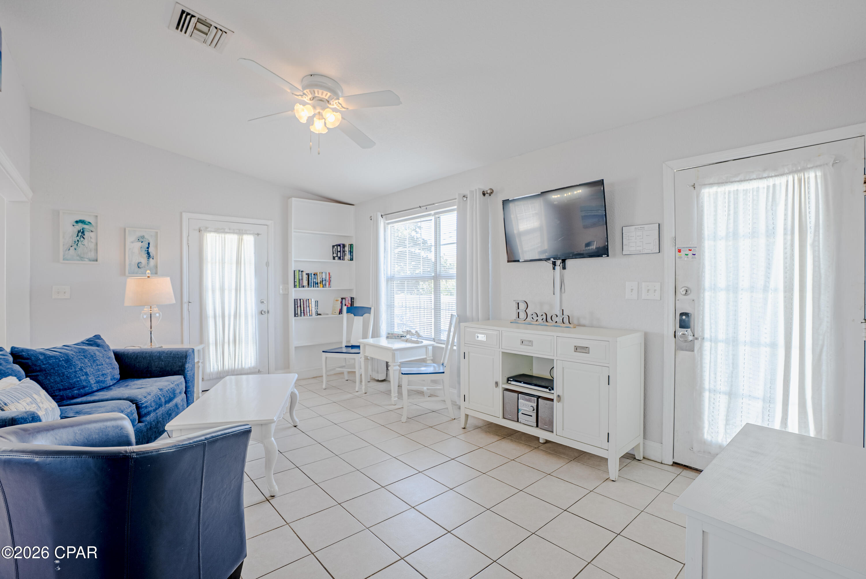 Kiska Beach - Residential