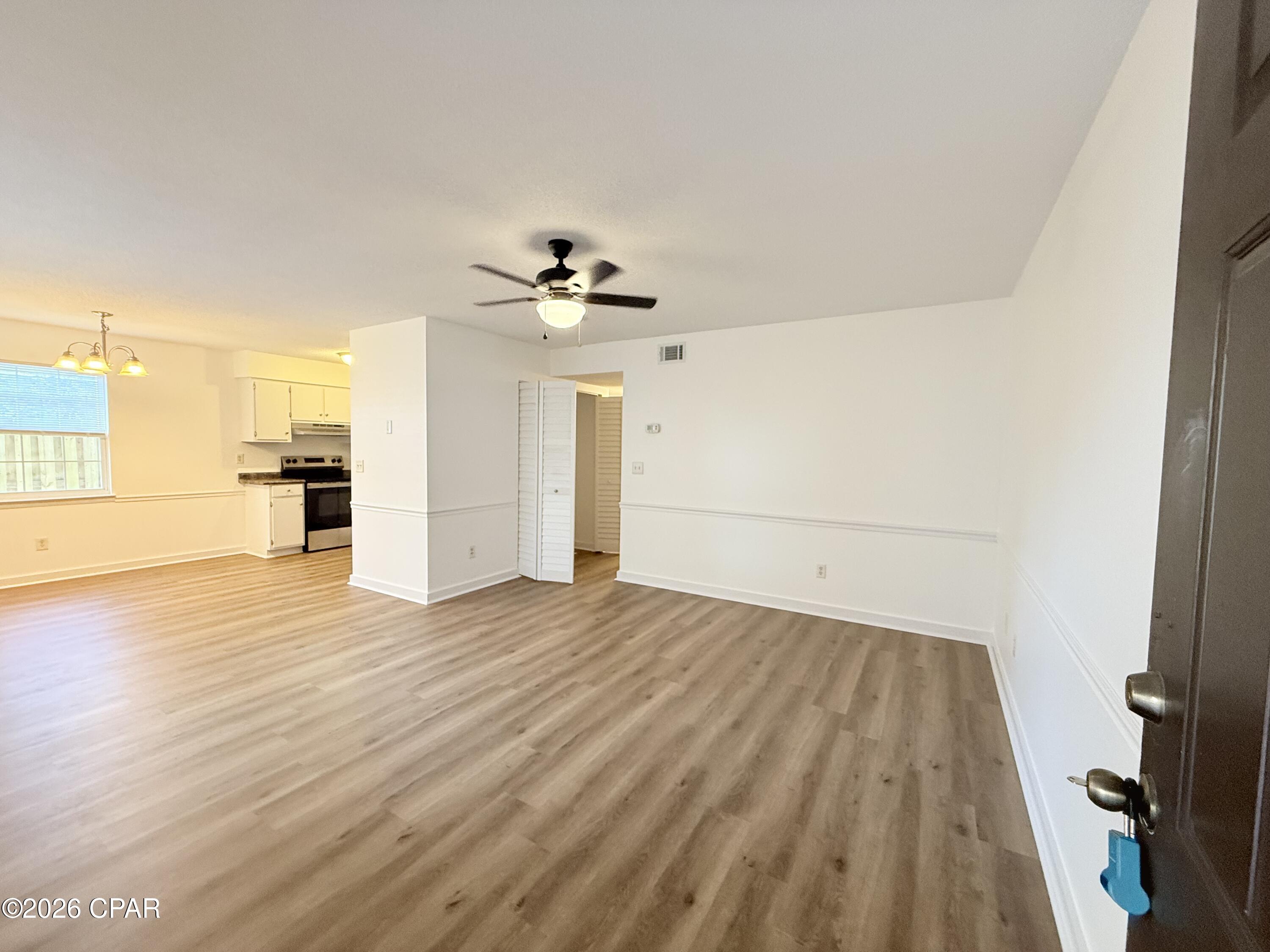 [No Recorded Subdiv] - Residential Lease