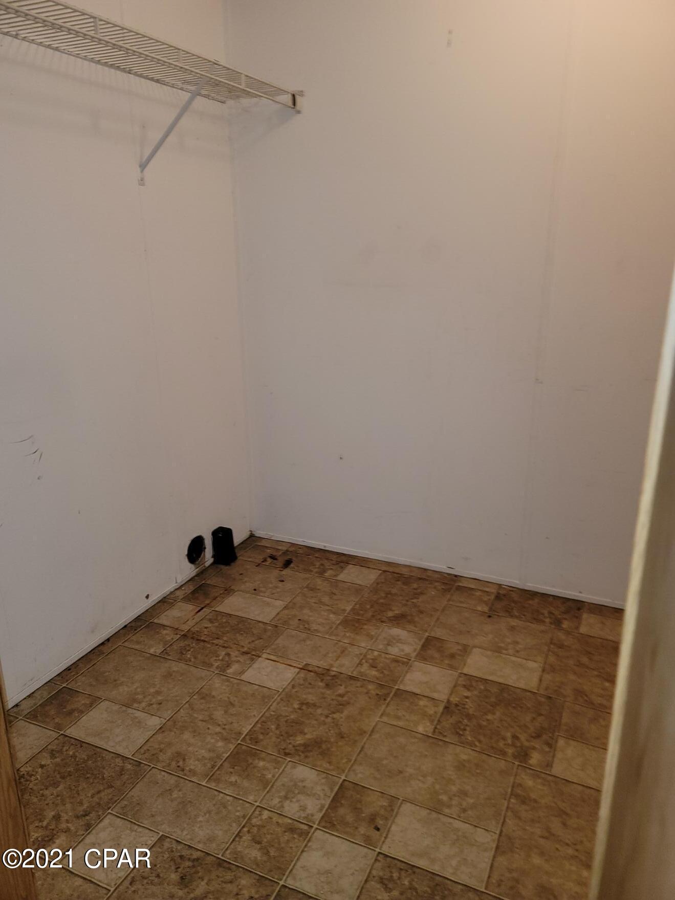 Tung Grove Ests 1st Sec - Residential