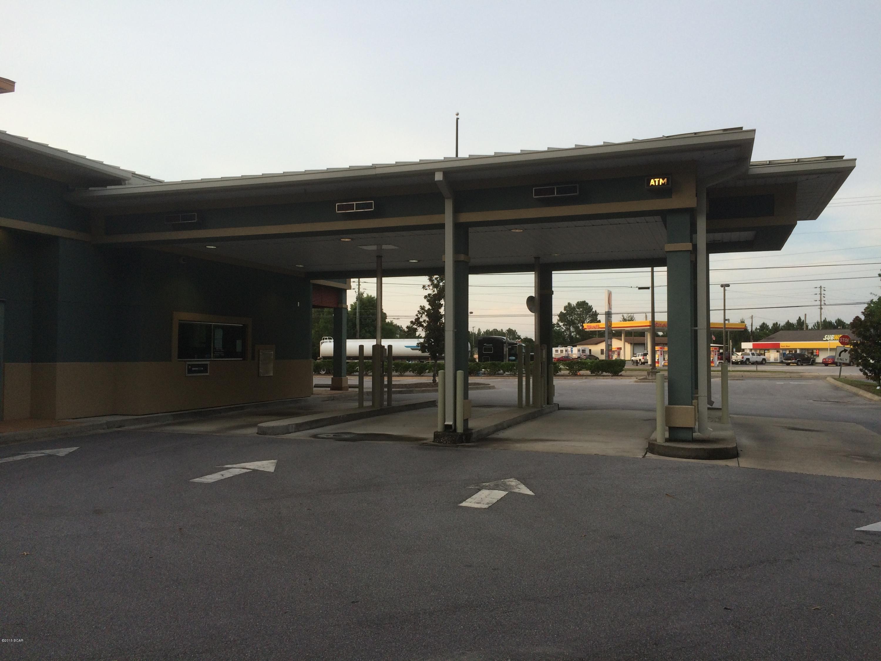 Southport - Commercial Sale