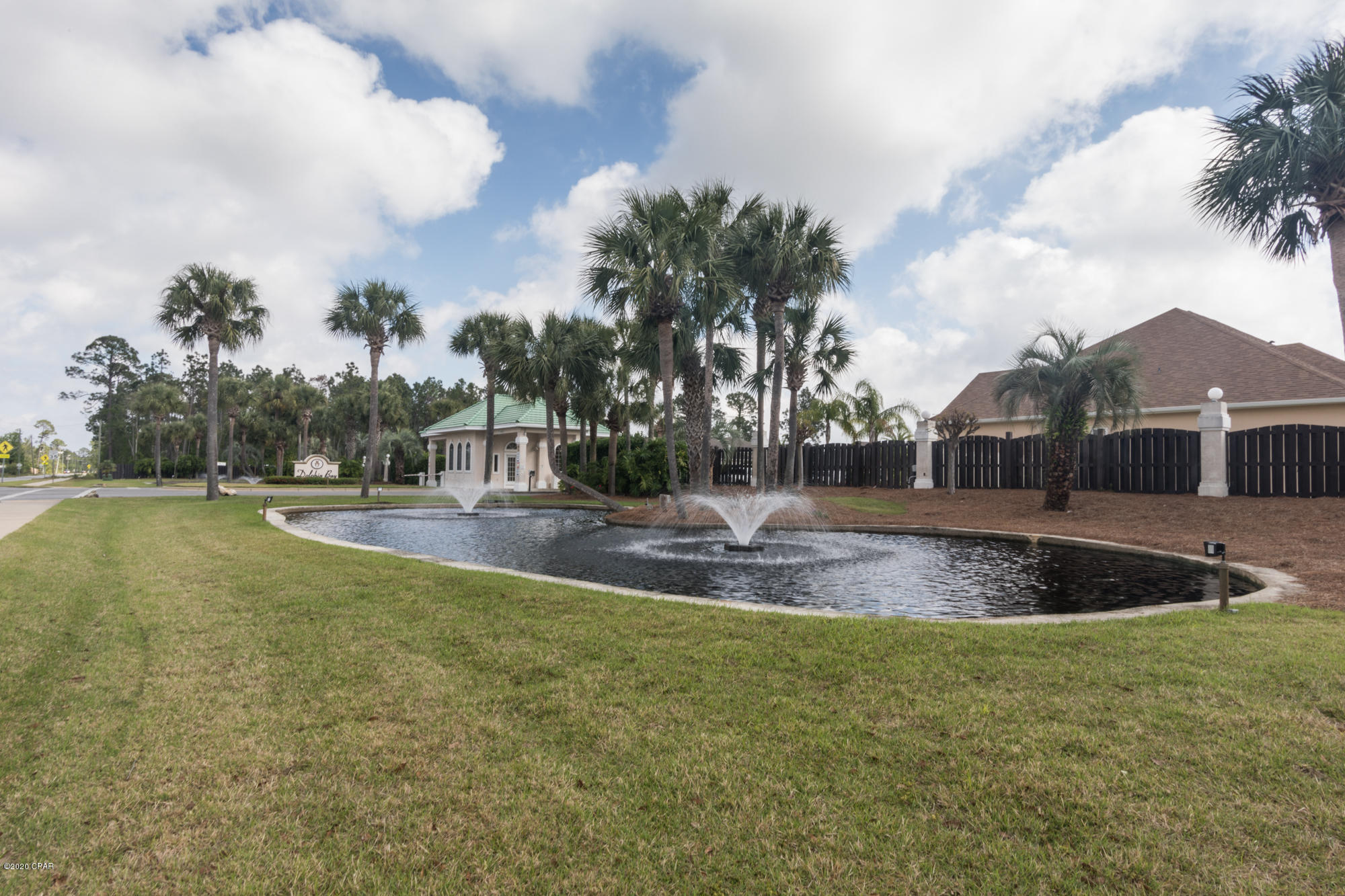 Dolphin Bay Ph I - Residential