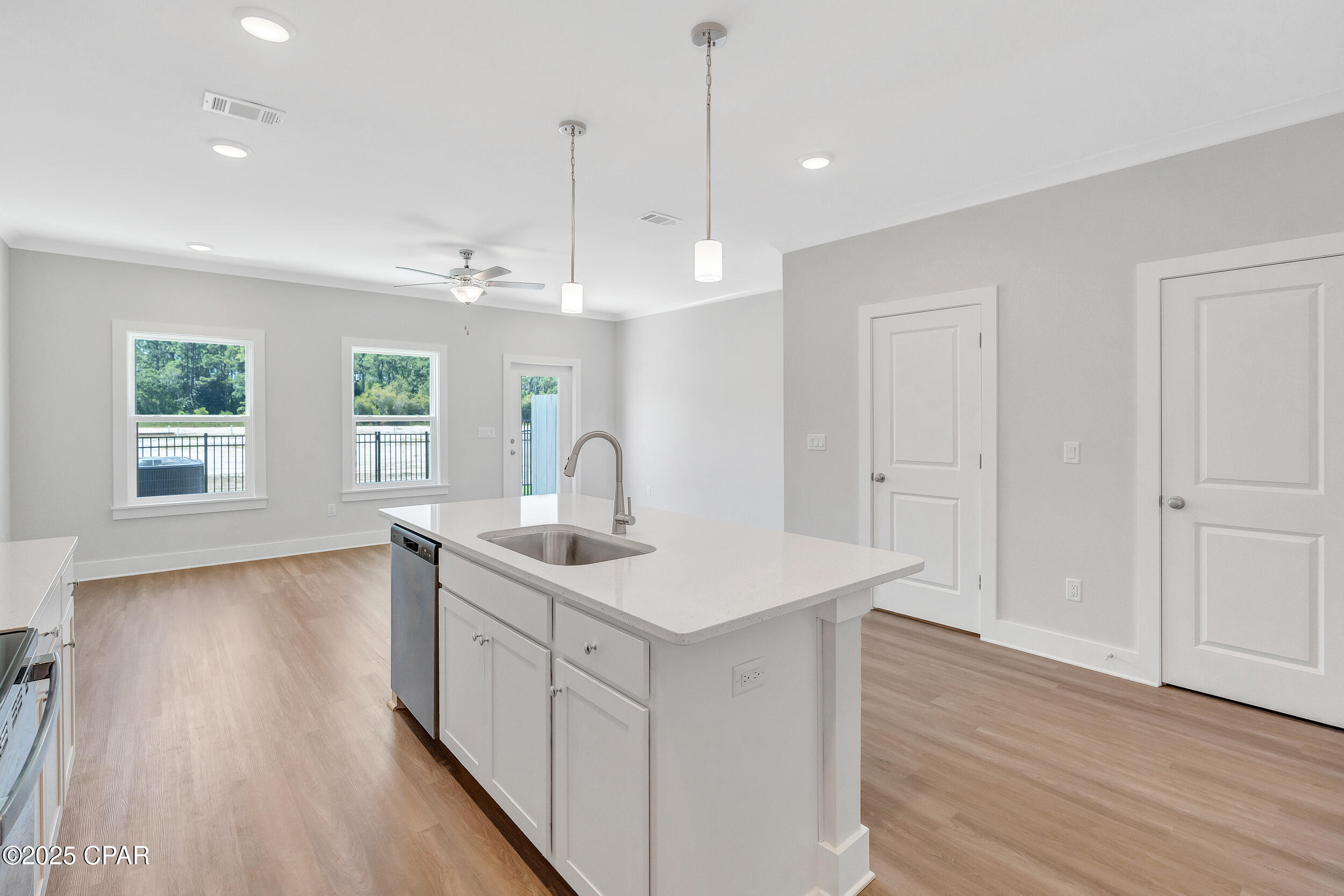 Colonial Landing - Residential