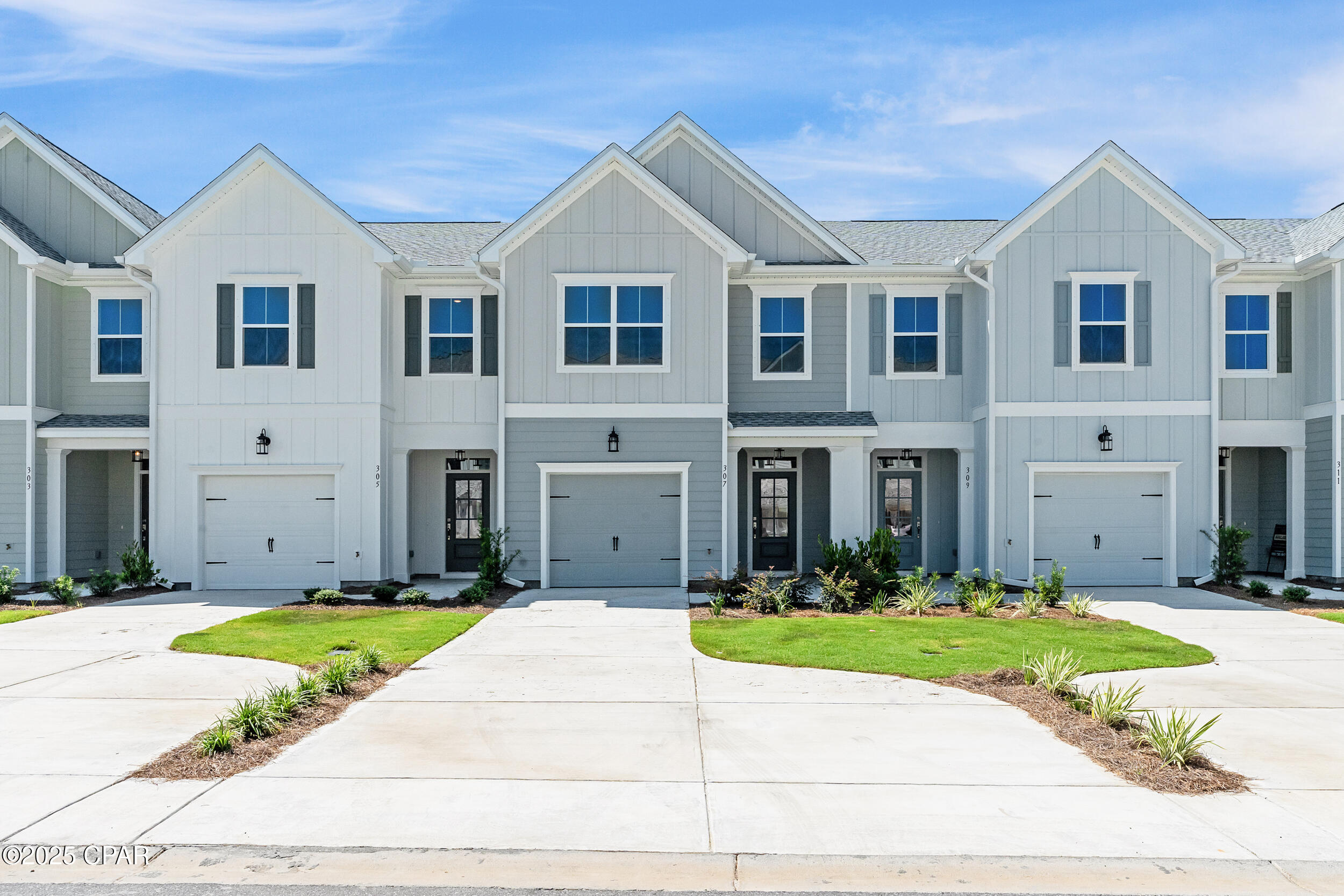 Colonial Landing - Residential