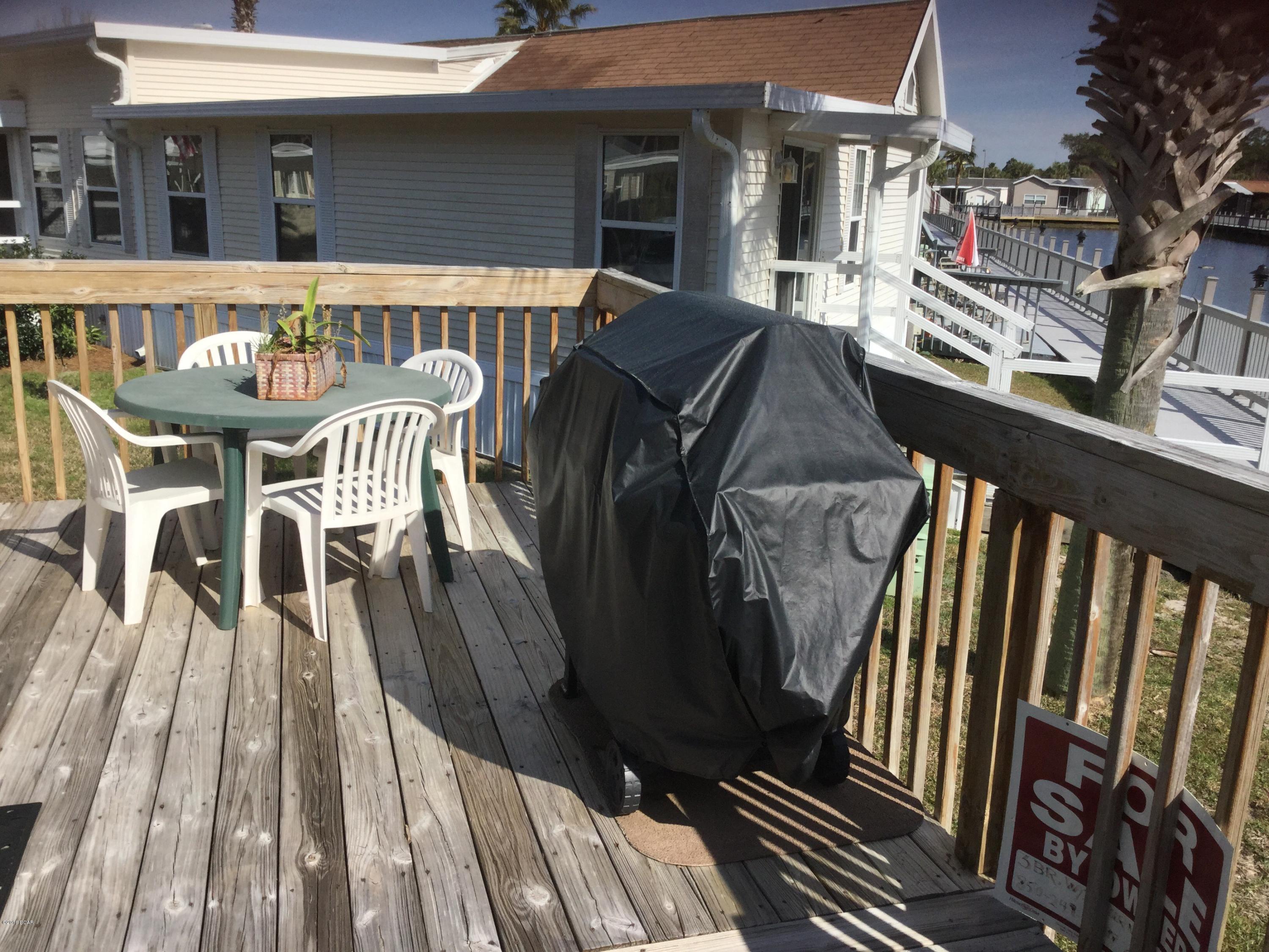 Emerald Pointe Resort - Residential