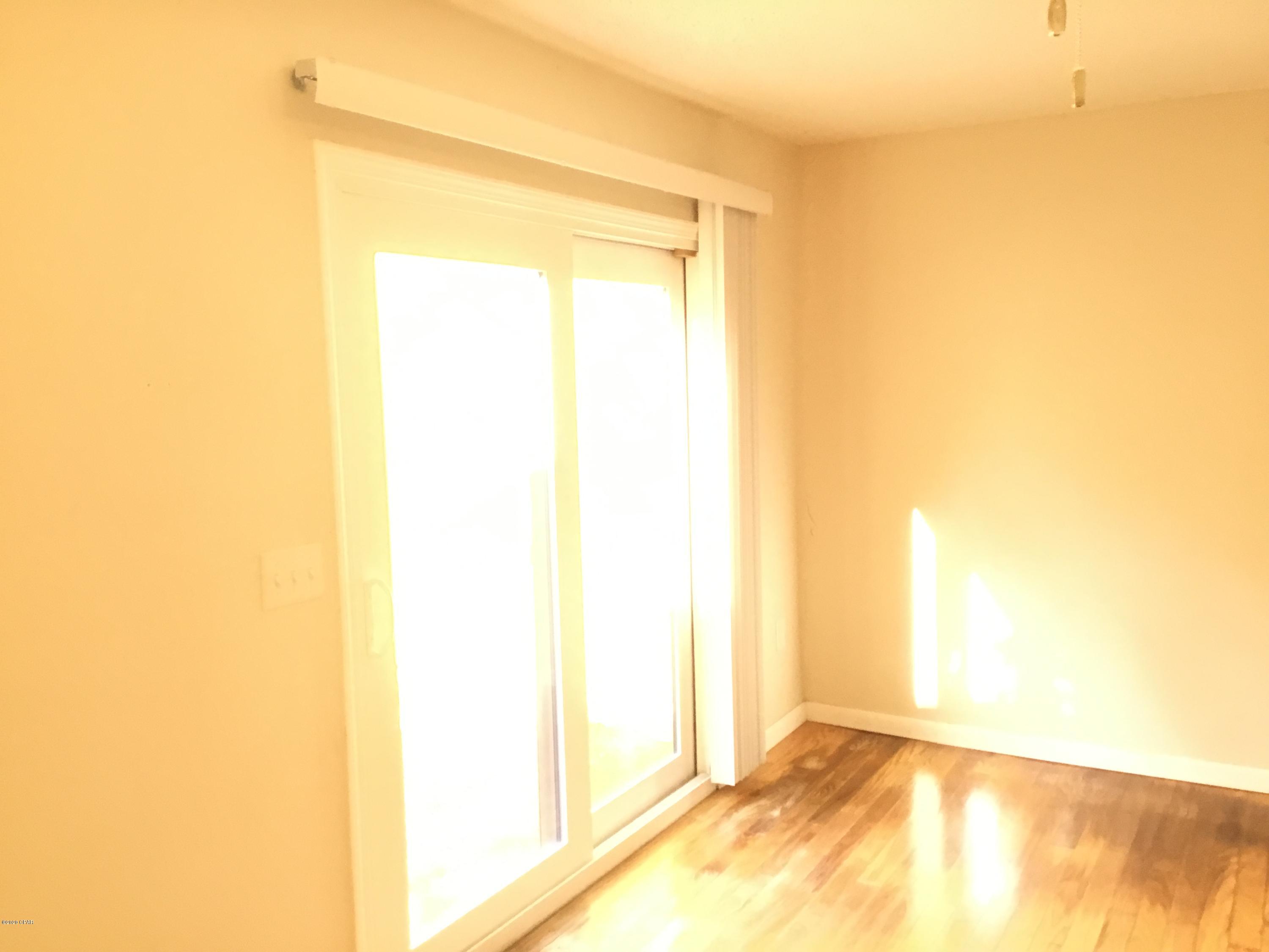 Delwood Estates Ph 1 - Residential Lease