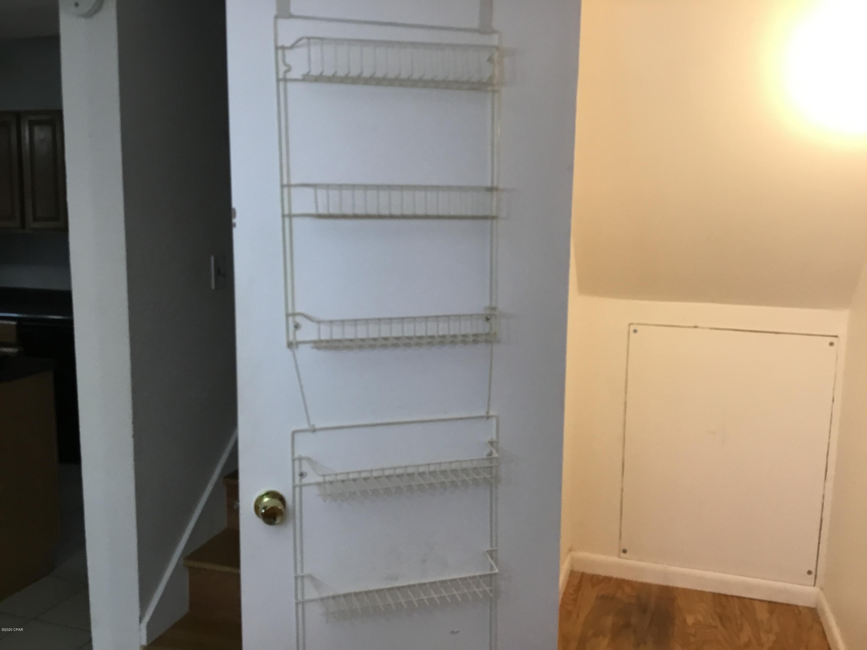 Delwood Estates Ph 1 - Residential Lease