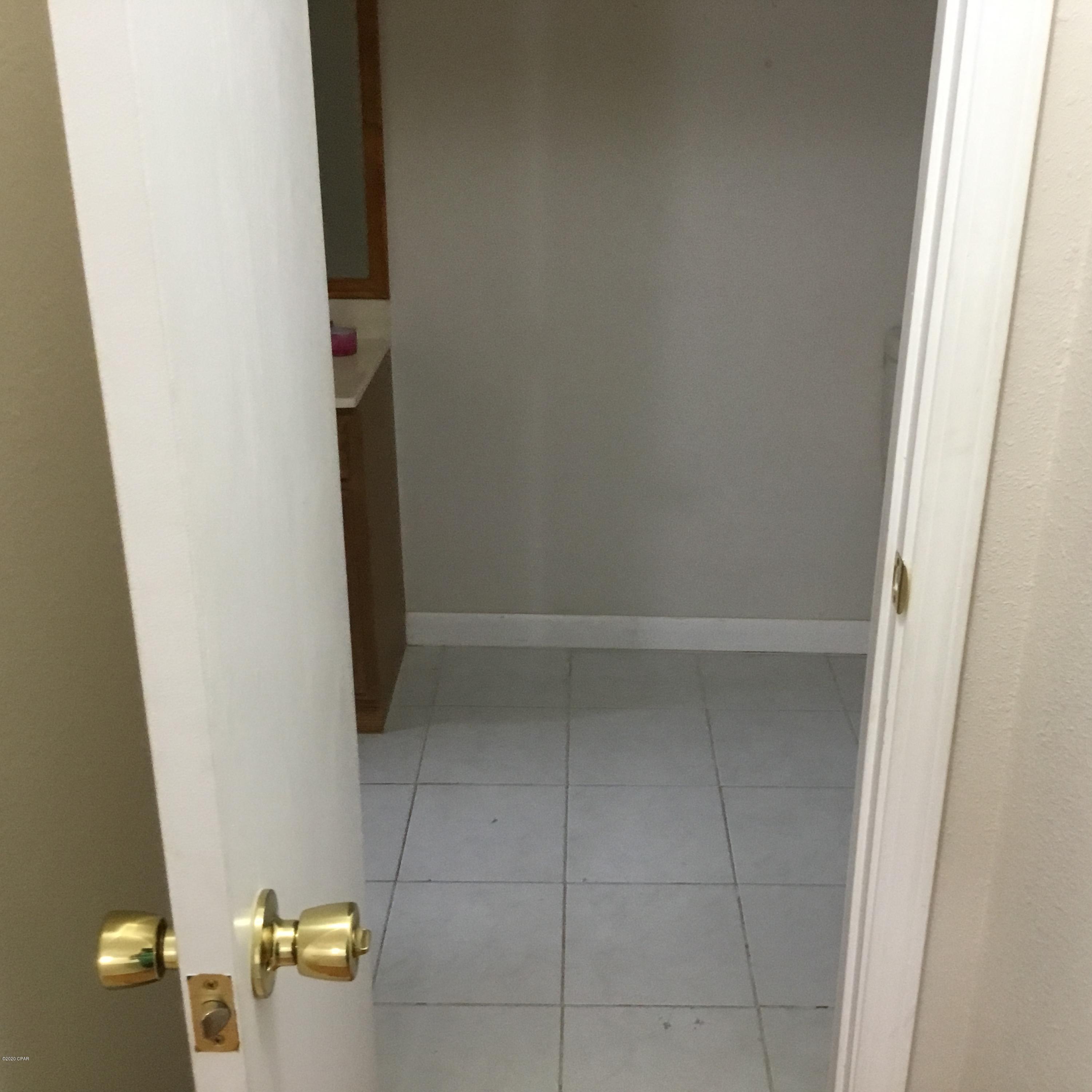 Delwood Estates Ph 1 - Residential Lease