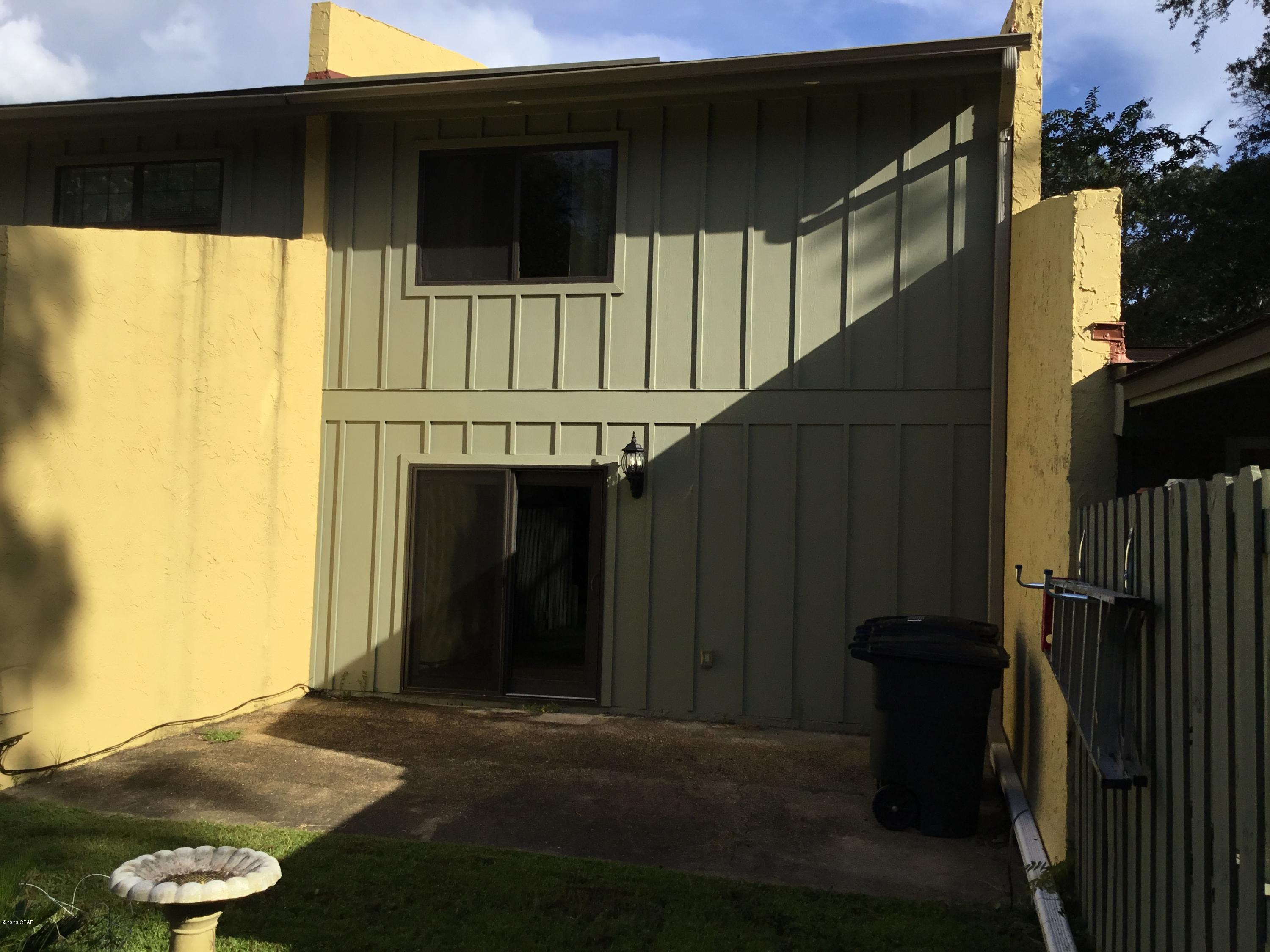 Delwood Estates Ph 1 - Residential Lease