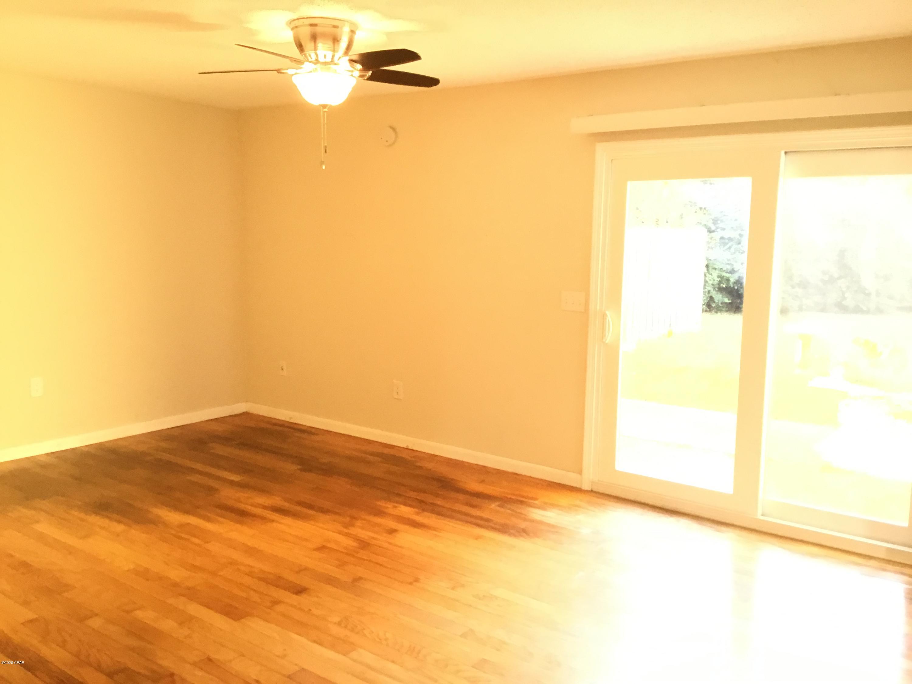 Delwood Estates Ph 1 - Residential Lease