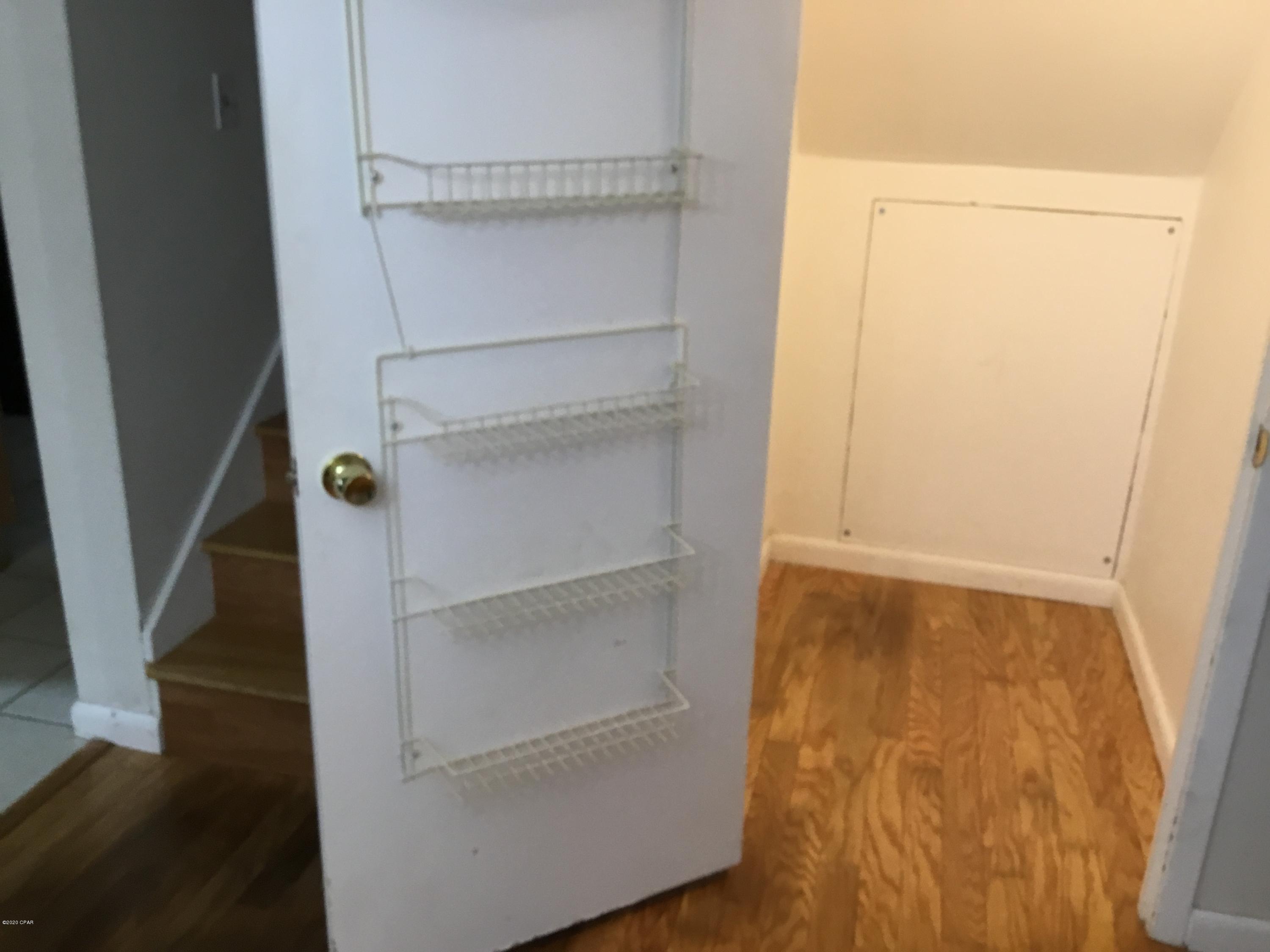 Delwood Estates Ph 1 - Residential Lease