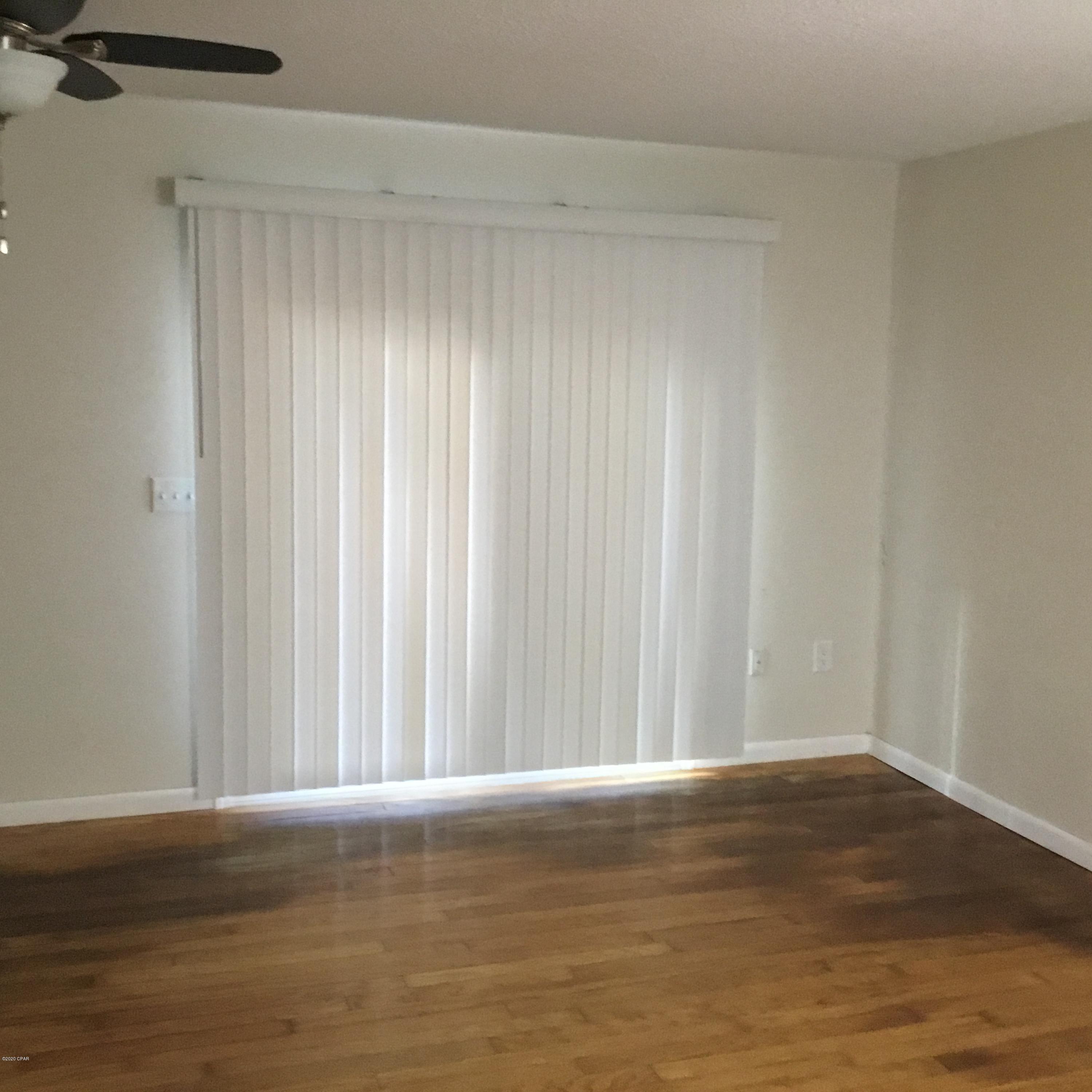 Delwood Estates Ph 1 - Residential Lease