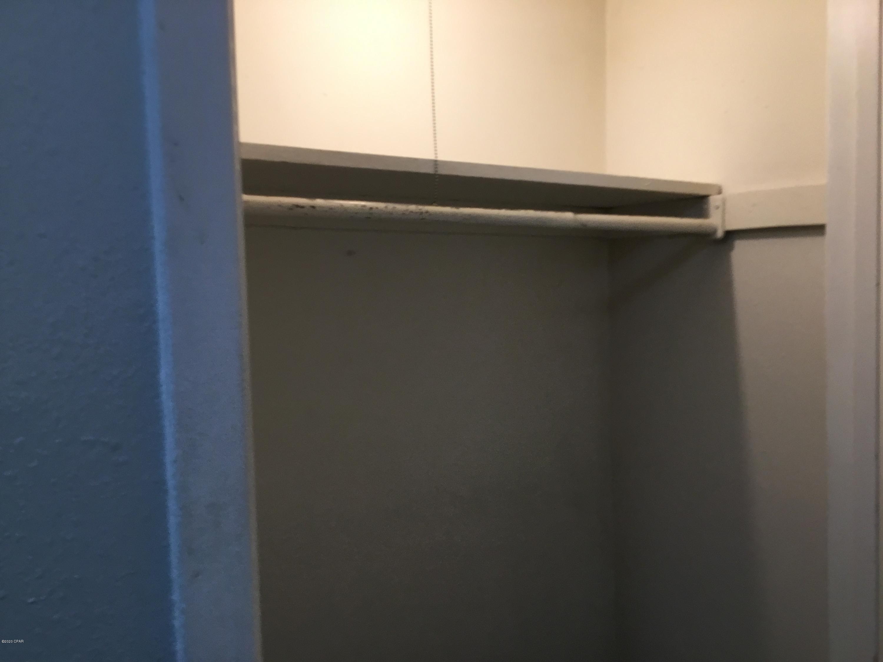 Delwood Estates Ph 1 - Residential Lease