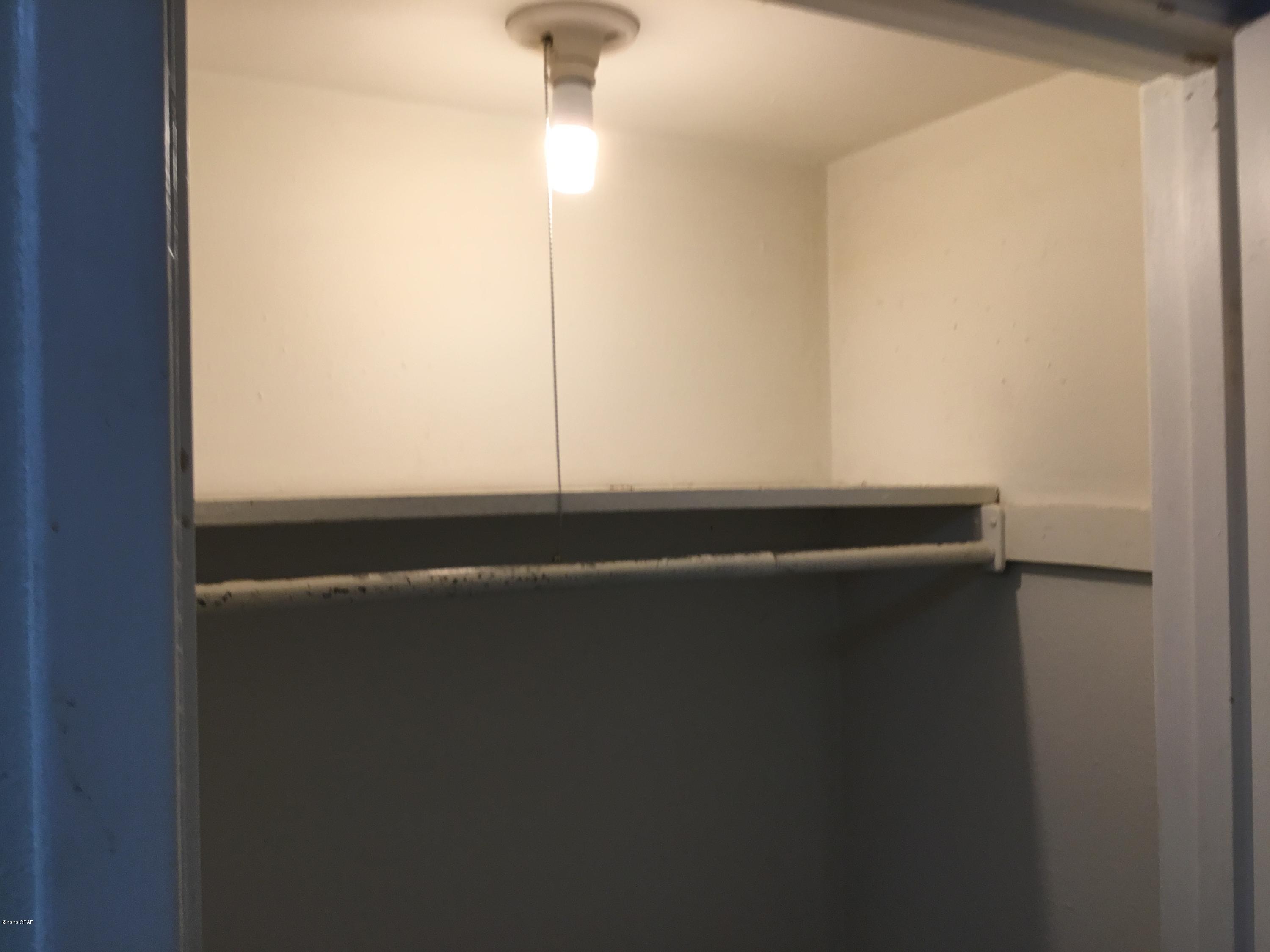 Delwood Estates Ph 1 - Residential Lease