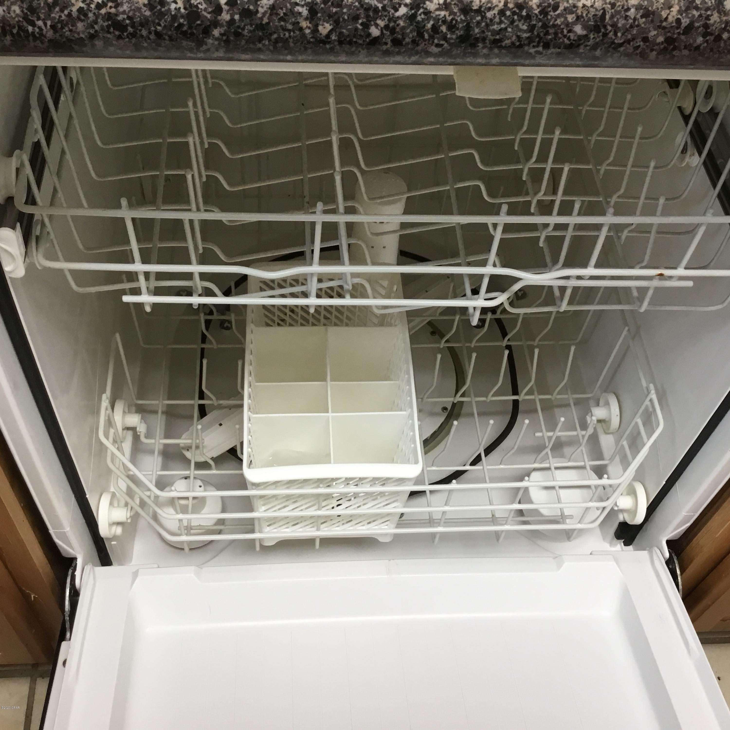 Delwood Estates Ph 1 - Residential Lease