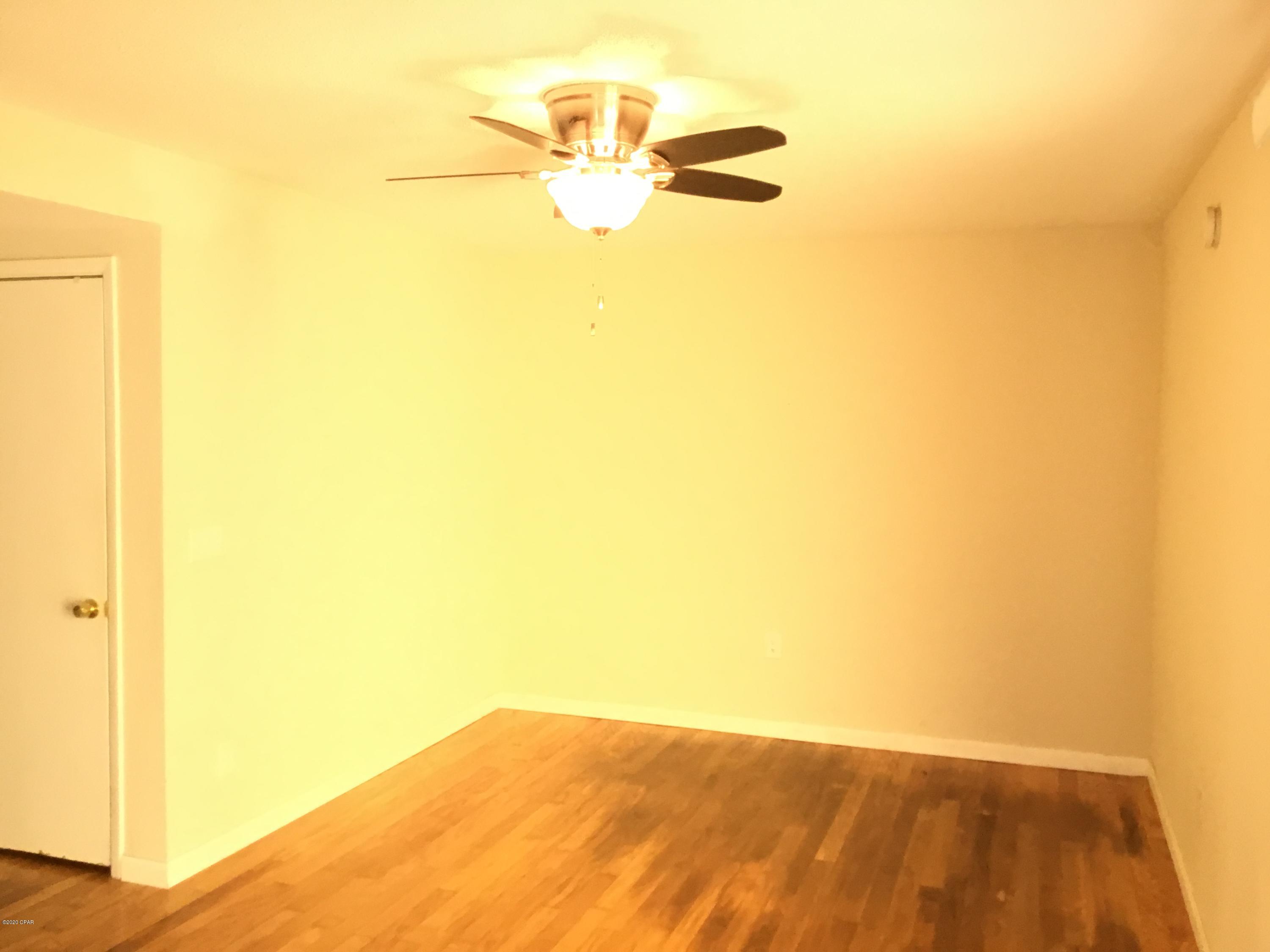 Delwood Estates Ph 1 - Residential Lease