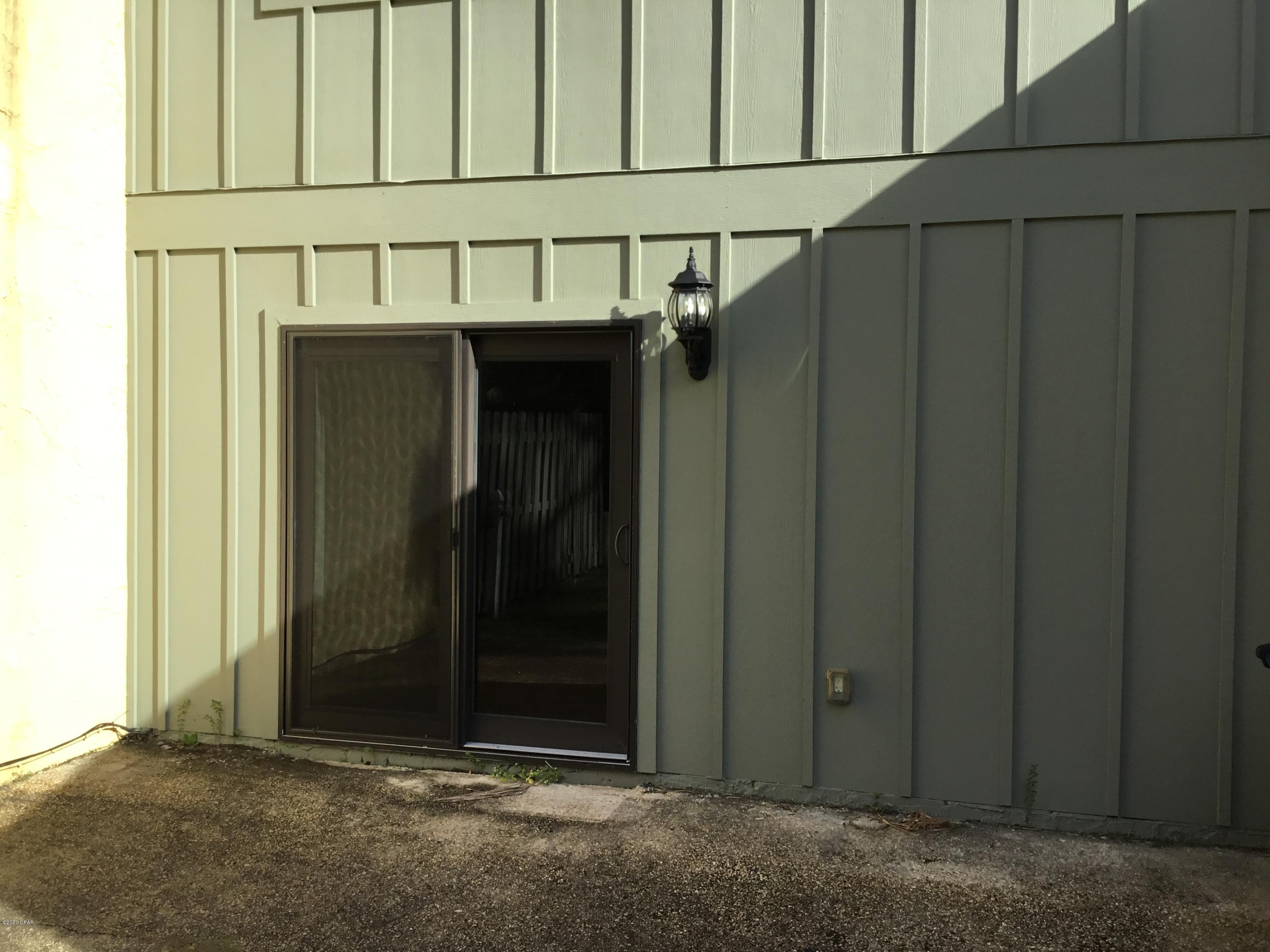 Delwood Estates Ph 1 - Residential Lease