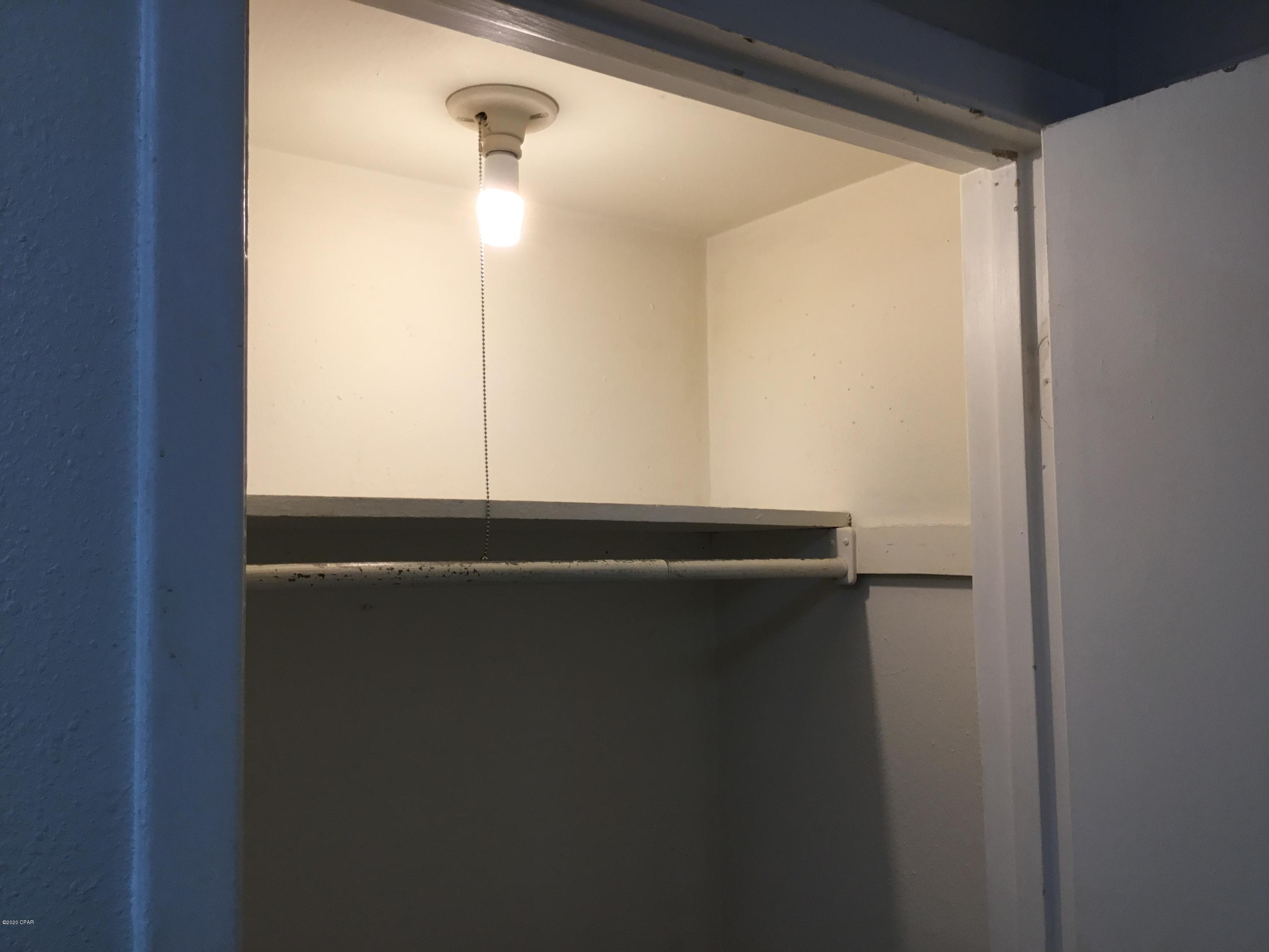 Delwood Estates Ph 1 - Residential Lease