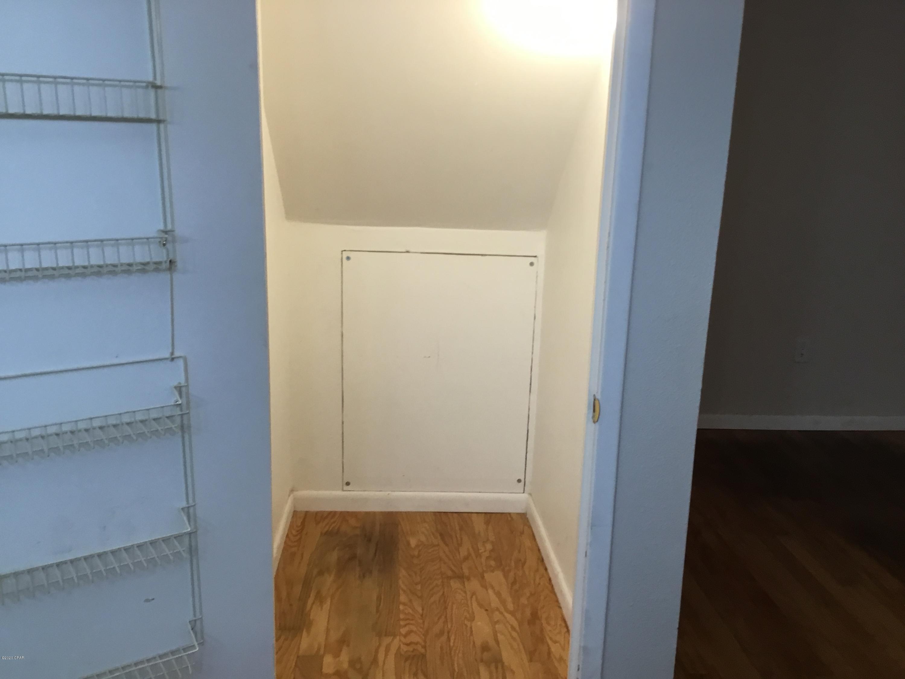 Delwood Estates Ph 1 - Residential Lease