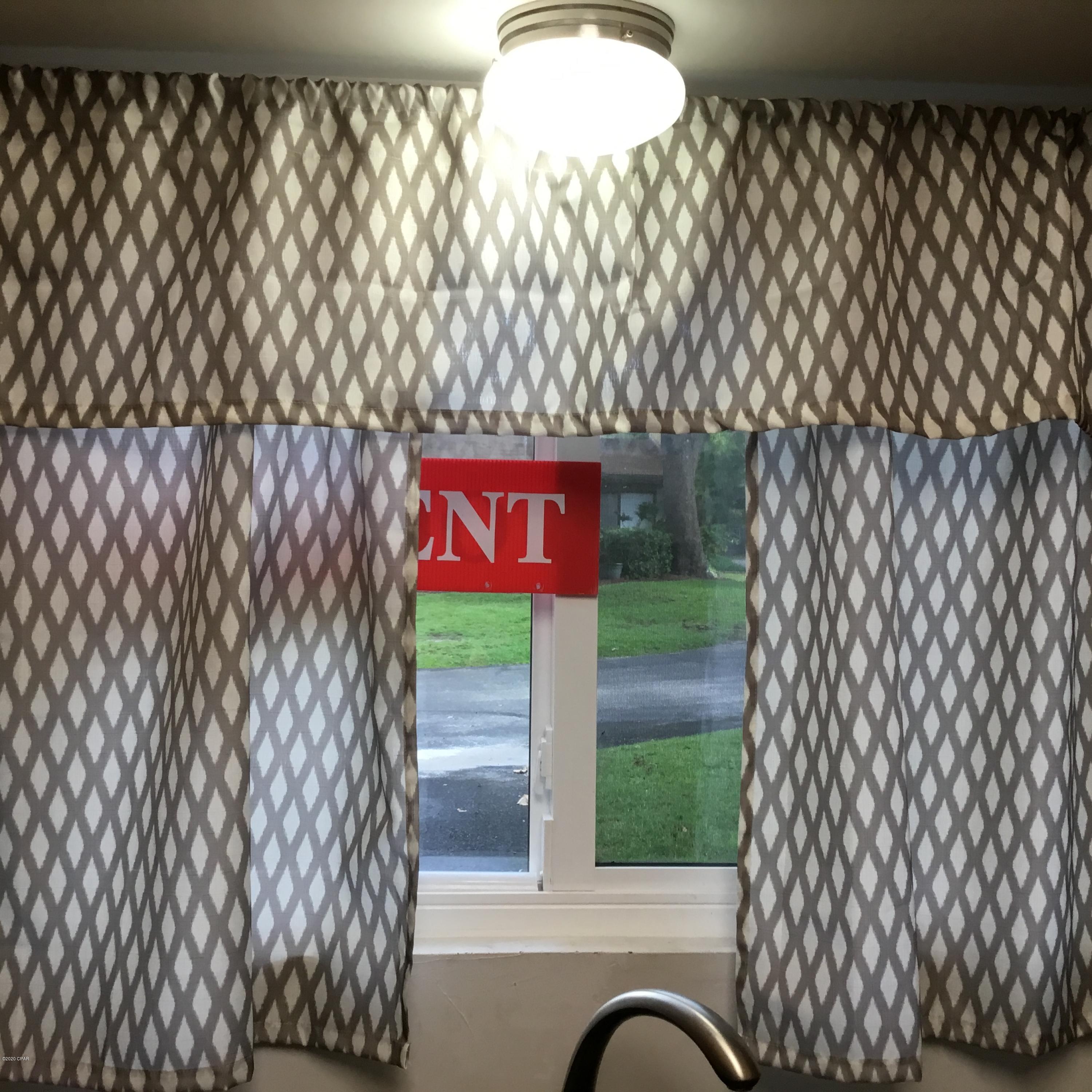 Delwood Estates Ph 1 - Residential Lease