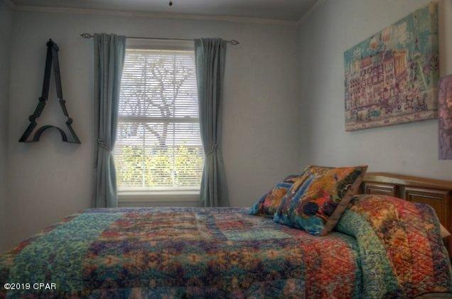 Sudduths 1st Add - Residential