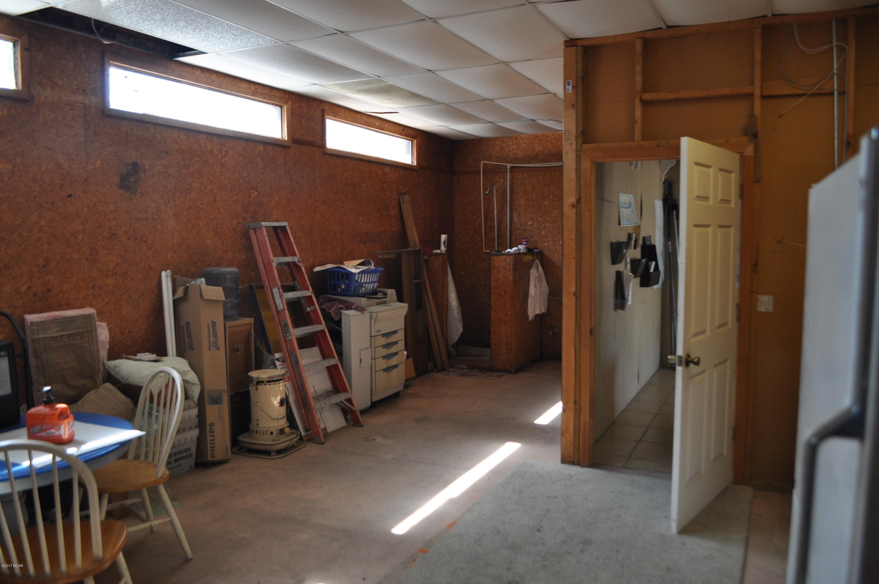 [No Recorded Subdiv] - Commercial Lease