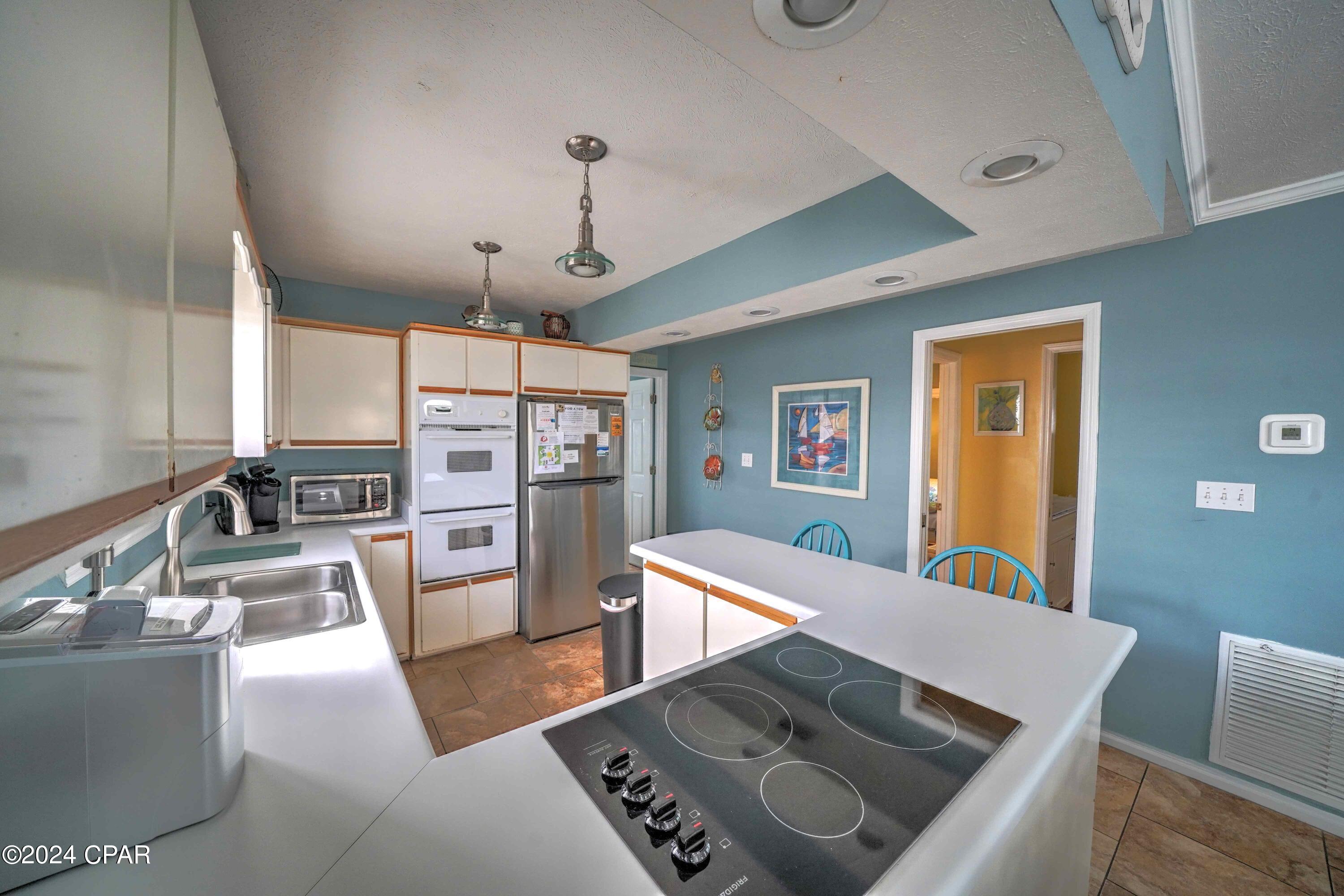 Venture Out Travel Trail - Residential