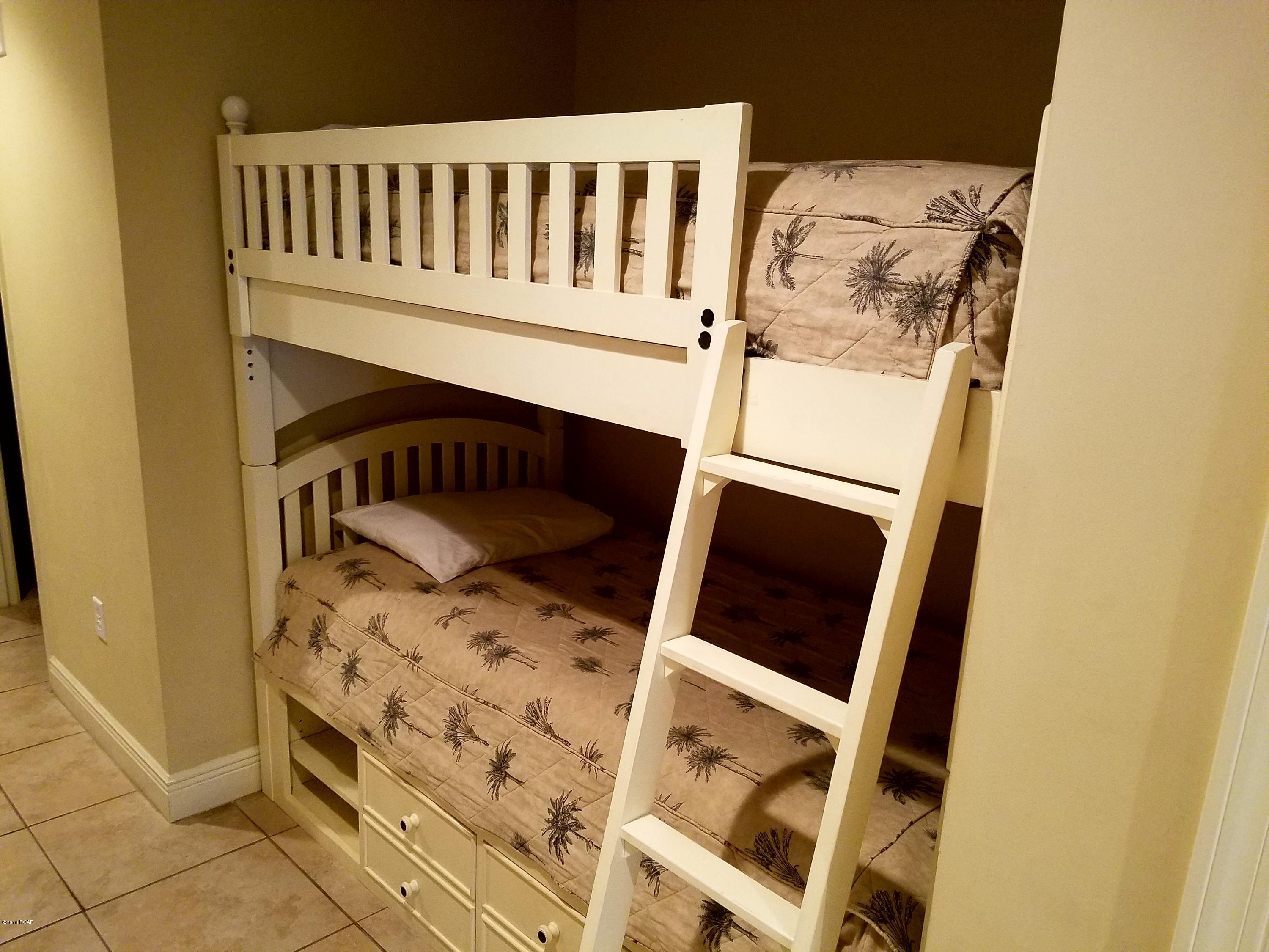 Sterling Breeze - Residential